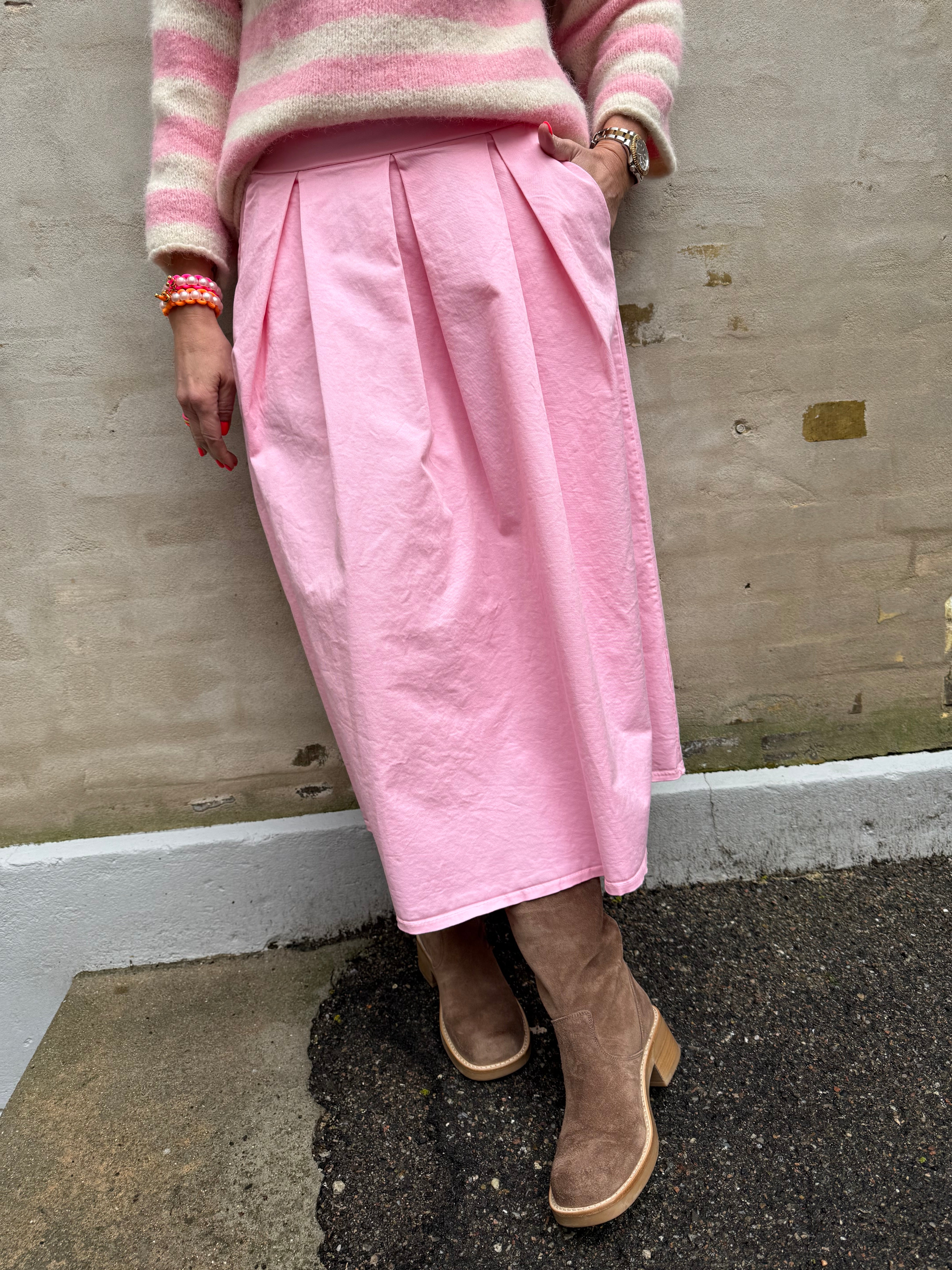 Betty Long Skirt - Pink