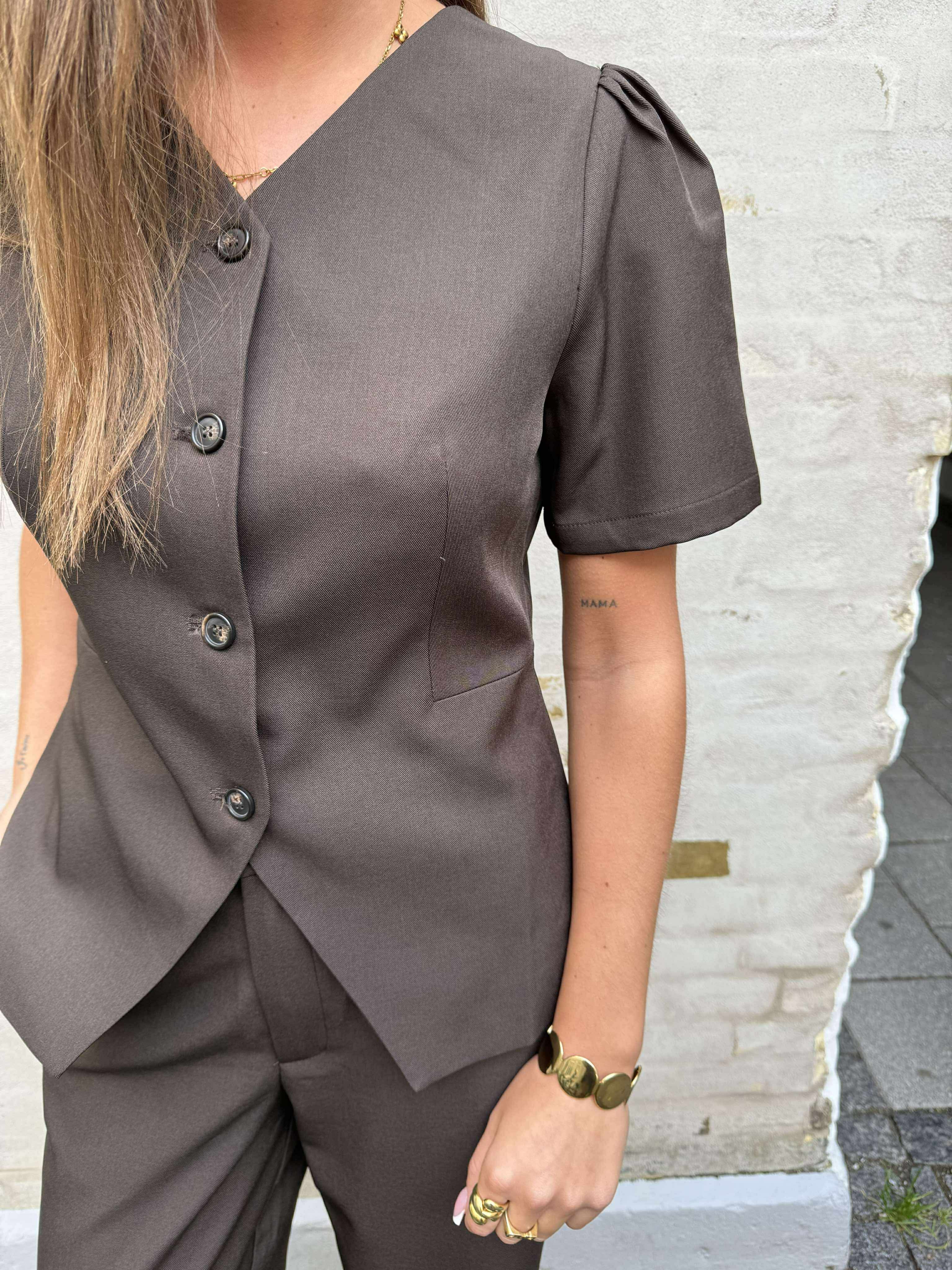 Jules Structure Blouse - Dark Brown