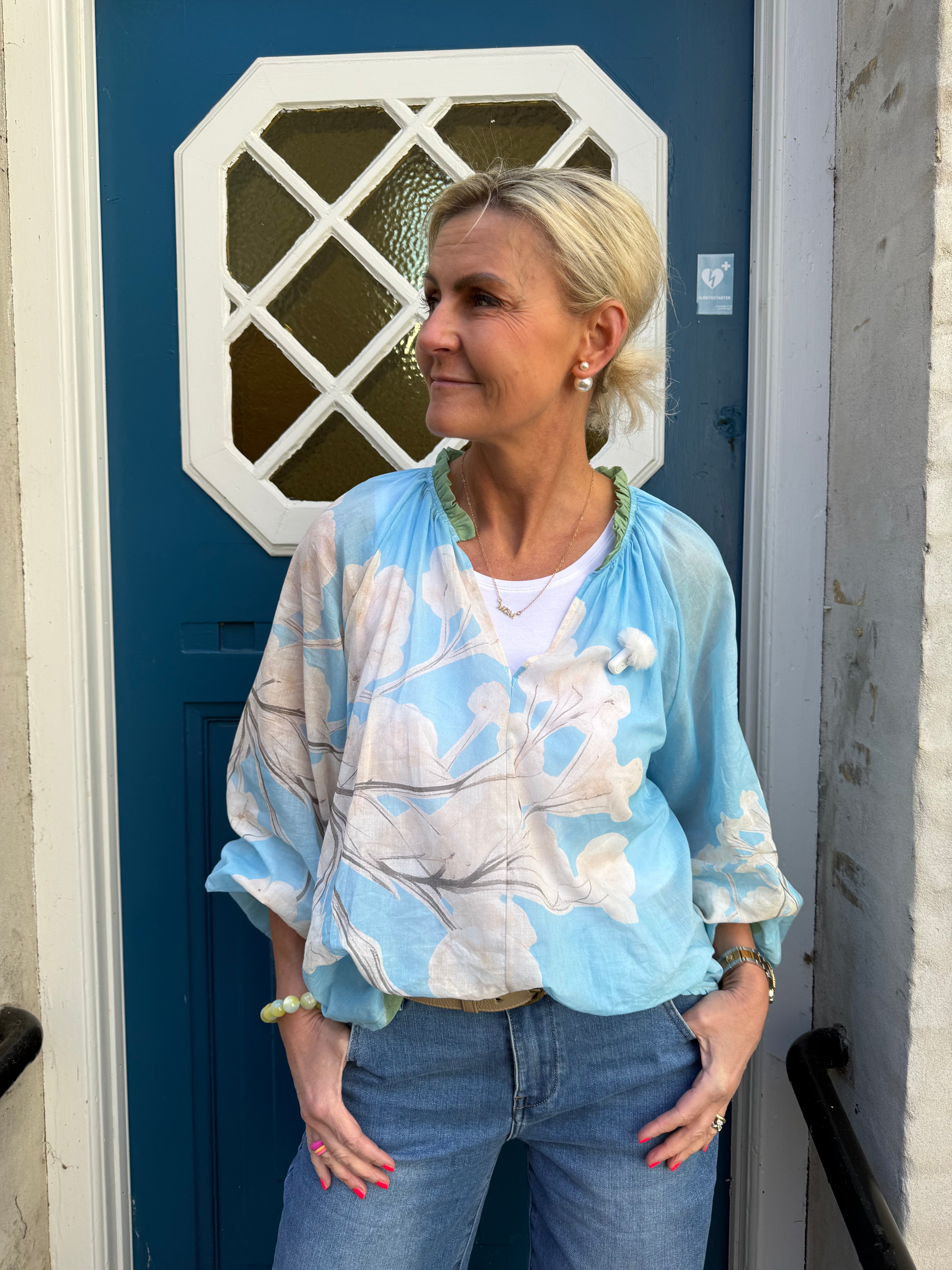 CAMELLIA blouse - Lt. Blue