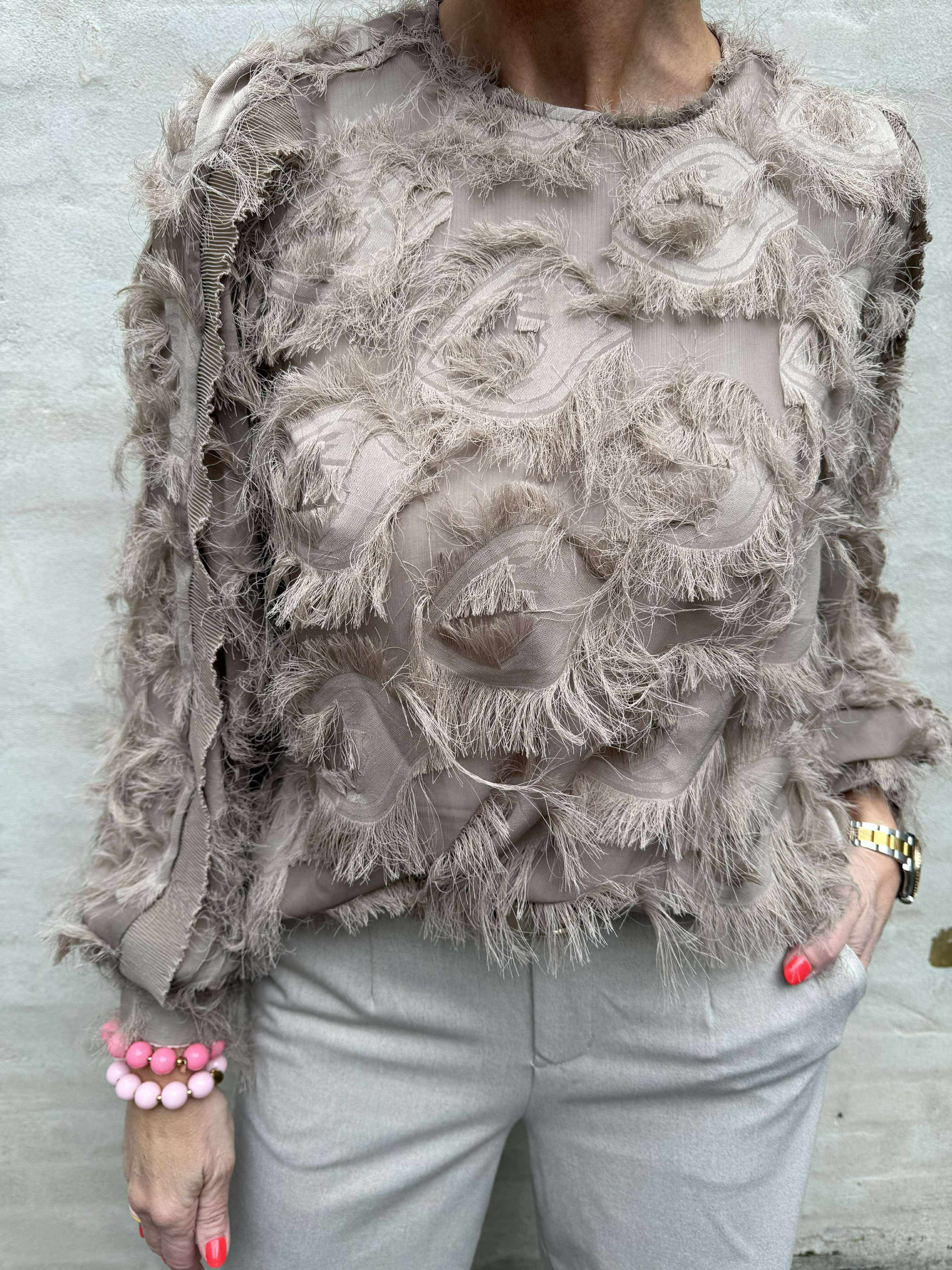 SyraCC Structure Blouse - Walnut