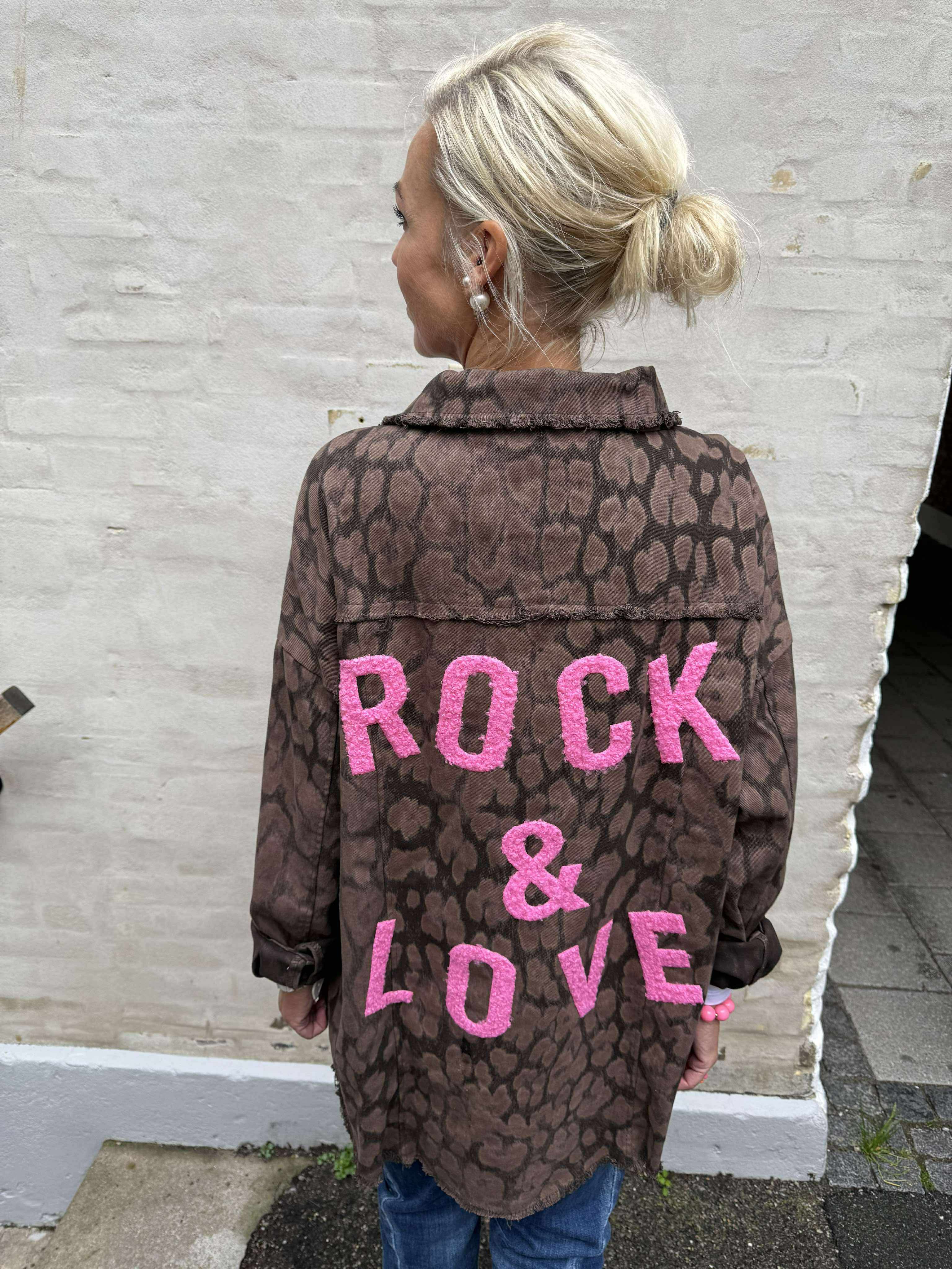 Rock & Love Shirt - Brown Leo