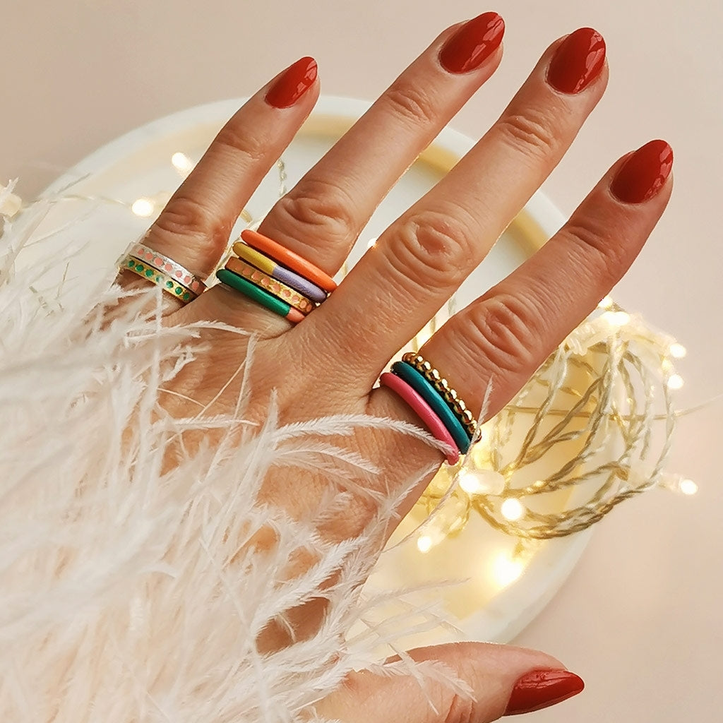 colour ring pink