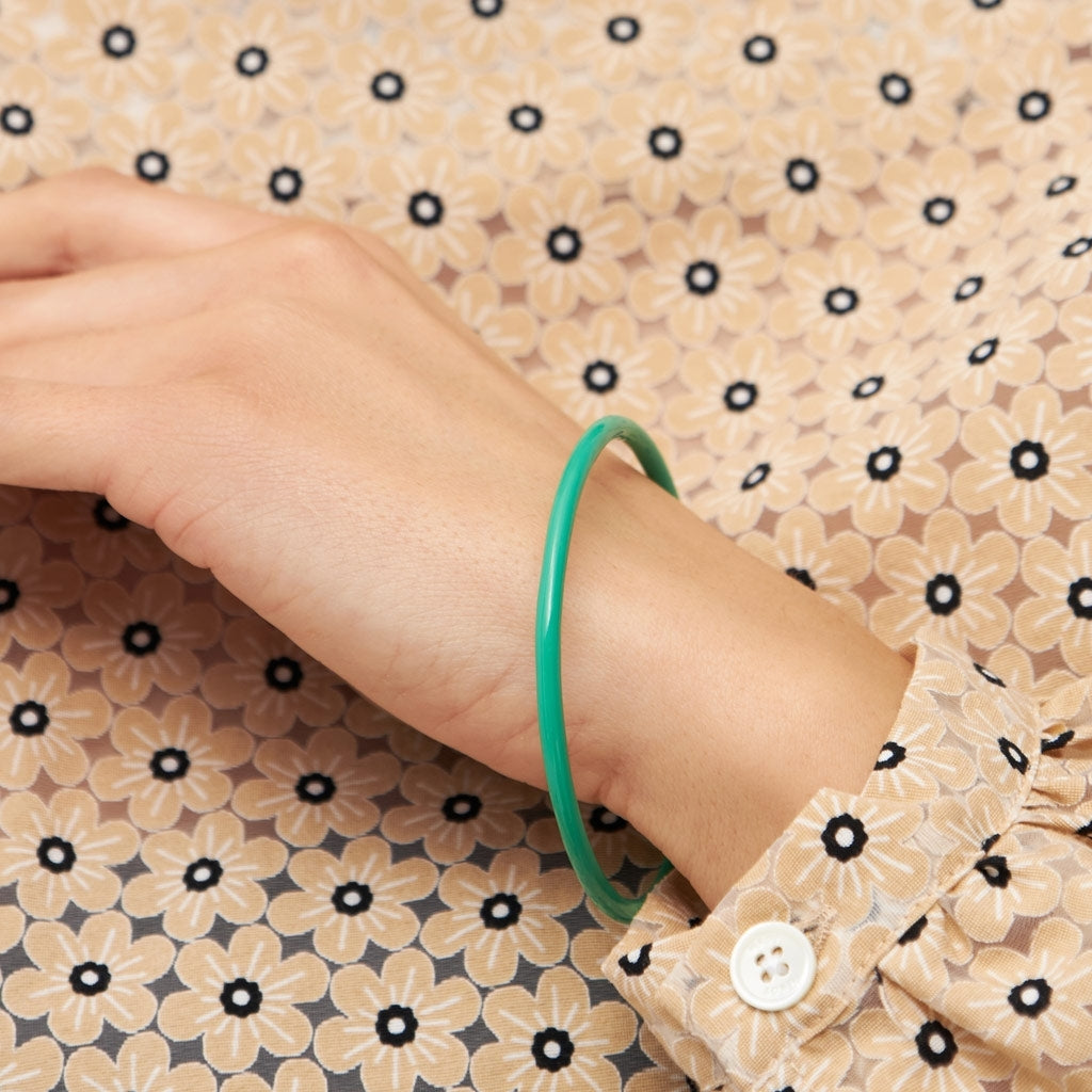 Colour bangle bracelet light green