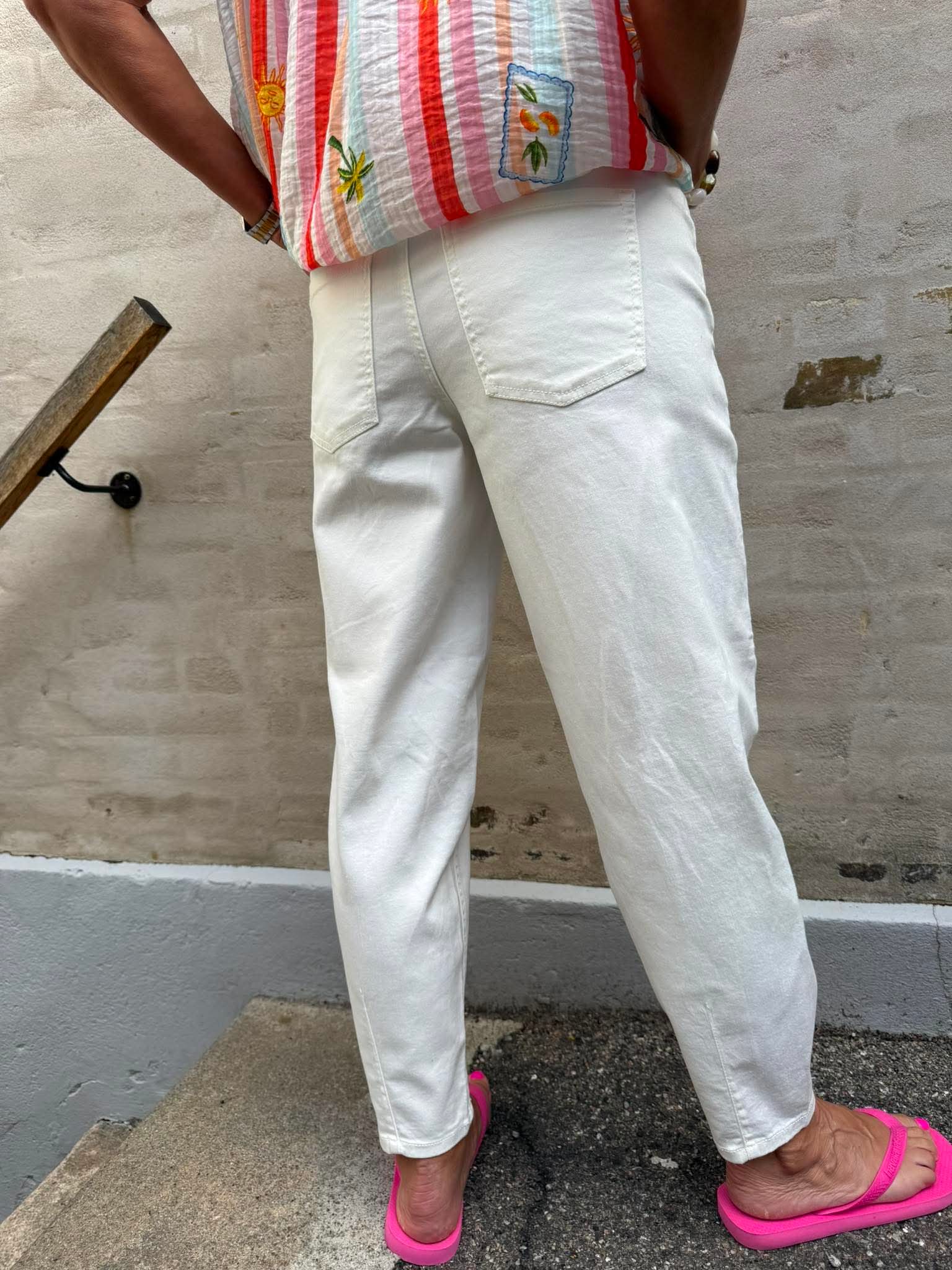 Karlie Barrel High Waist - Äkta ljusblå