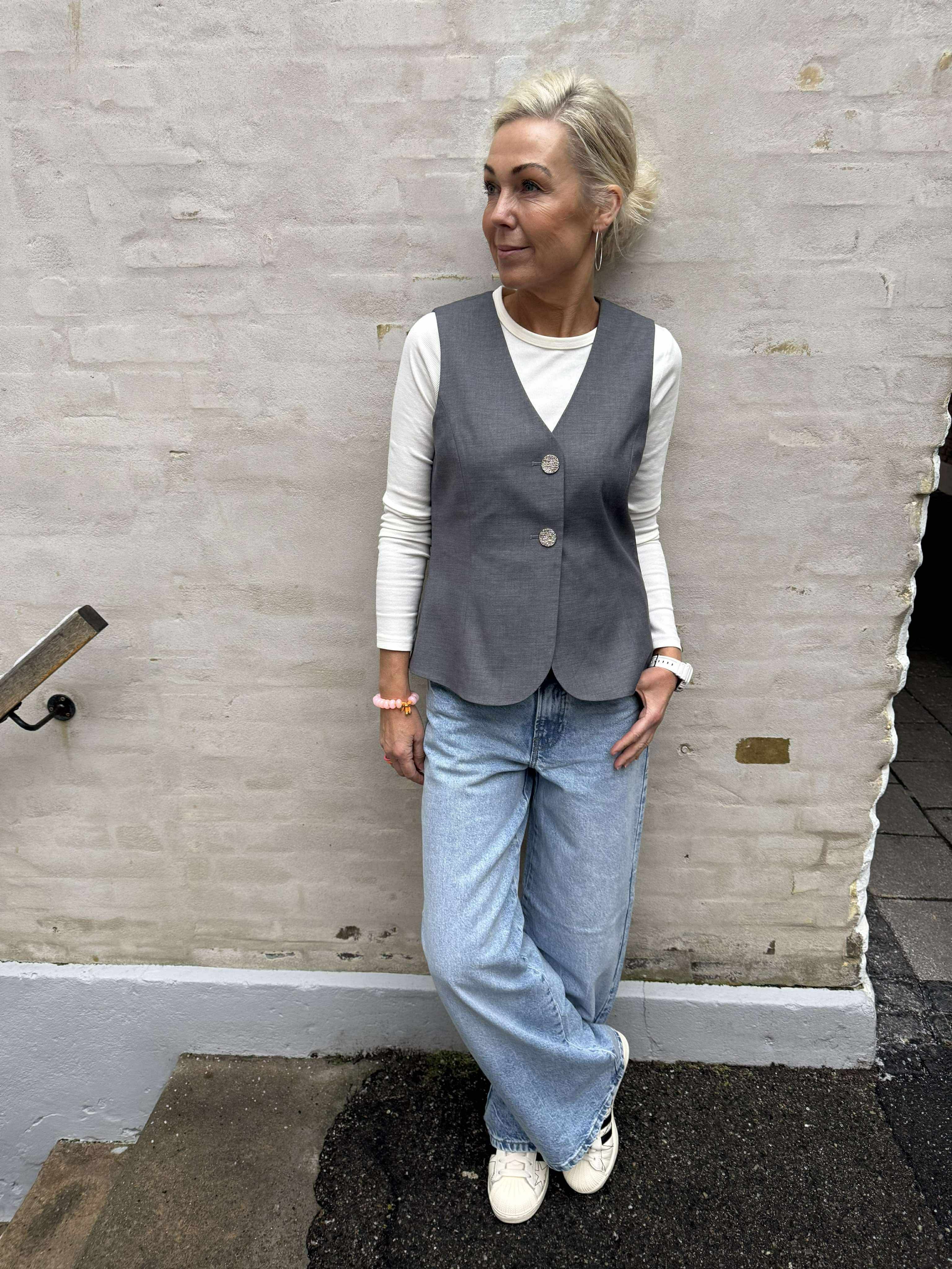 LiamCC Curve Vest - Grey