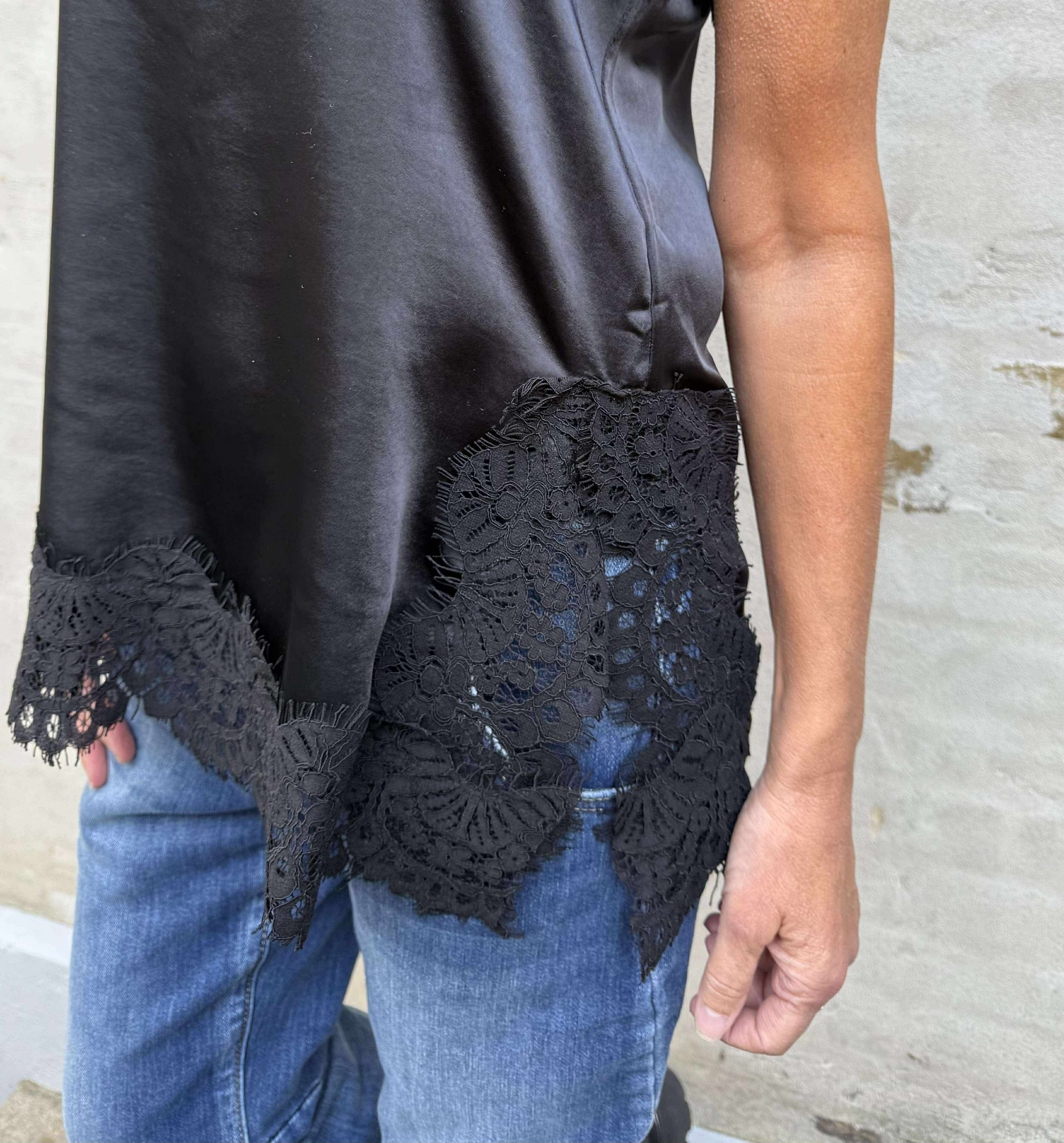 Evie Lace Strap Top - Black