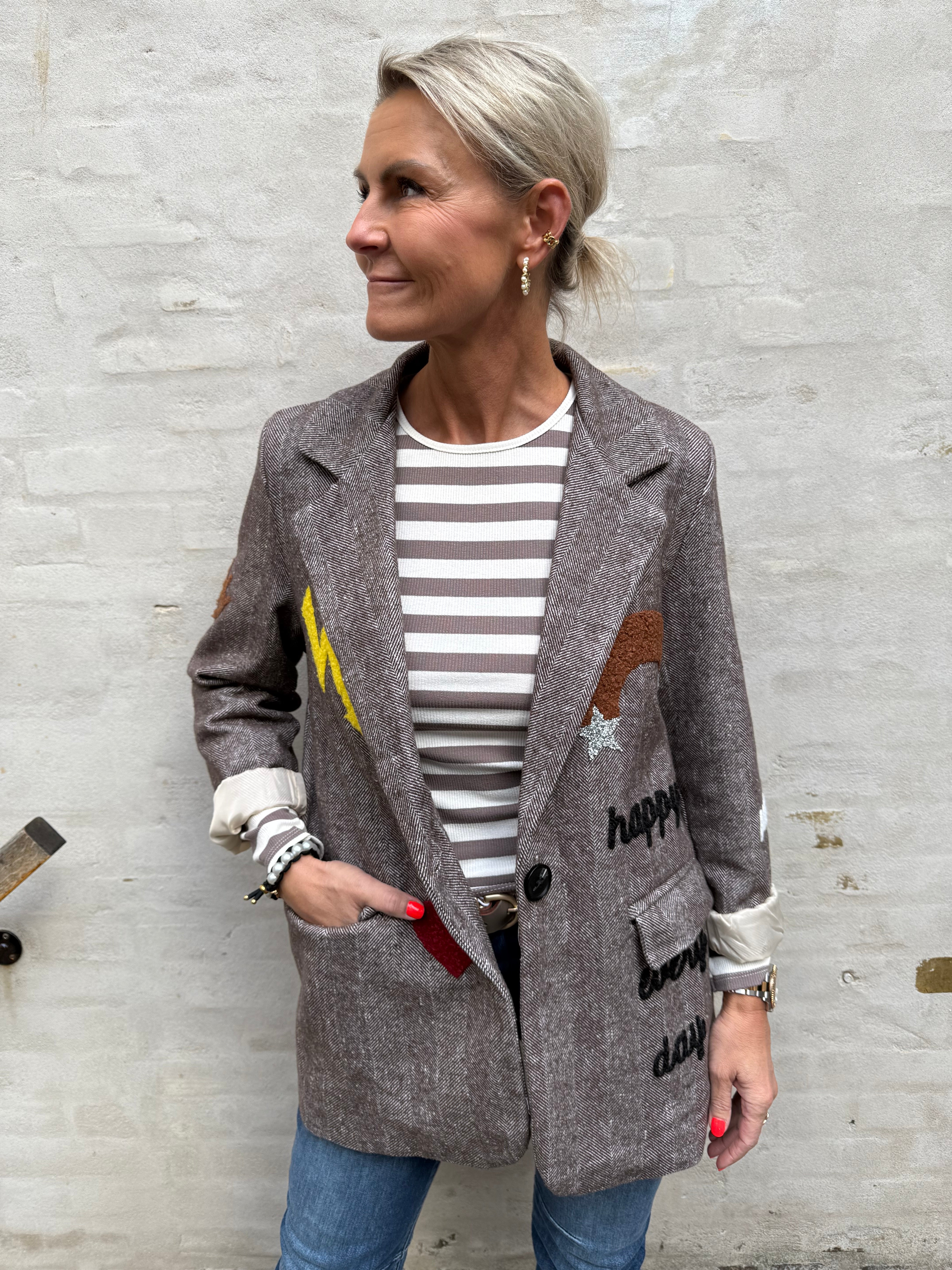 Happy Every Day Blazer - Dark Brown