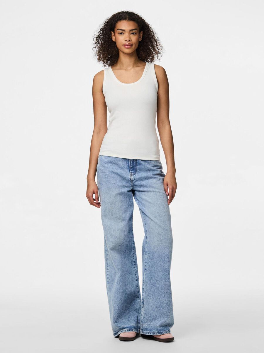 May tank top bright white