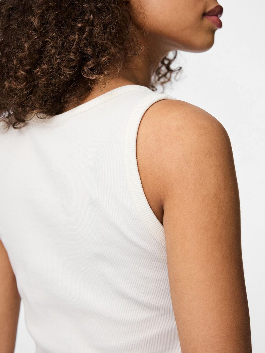 May tank top bright white