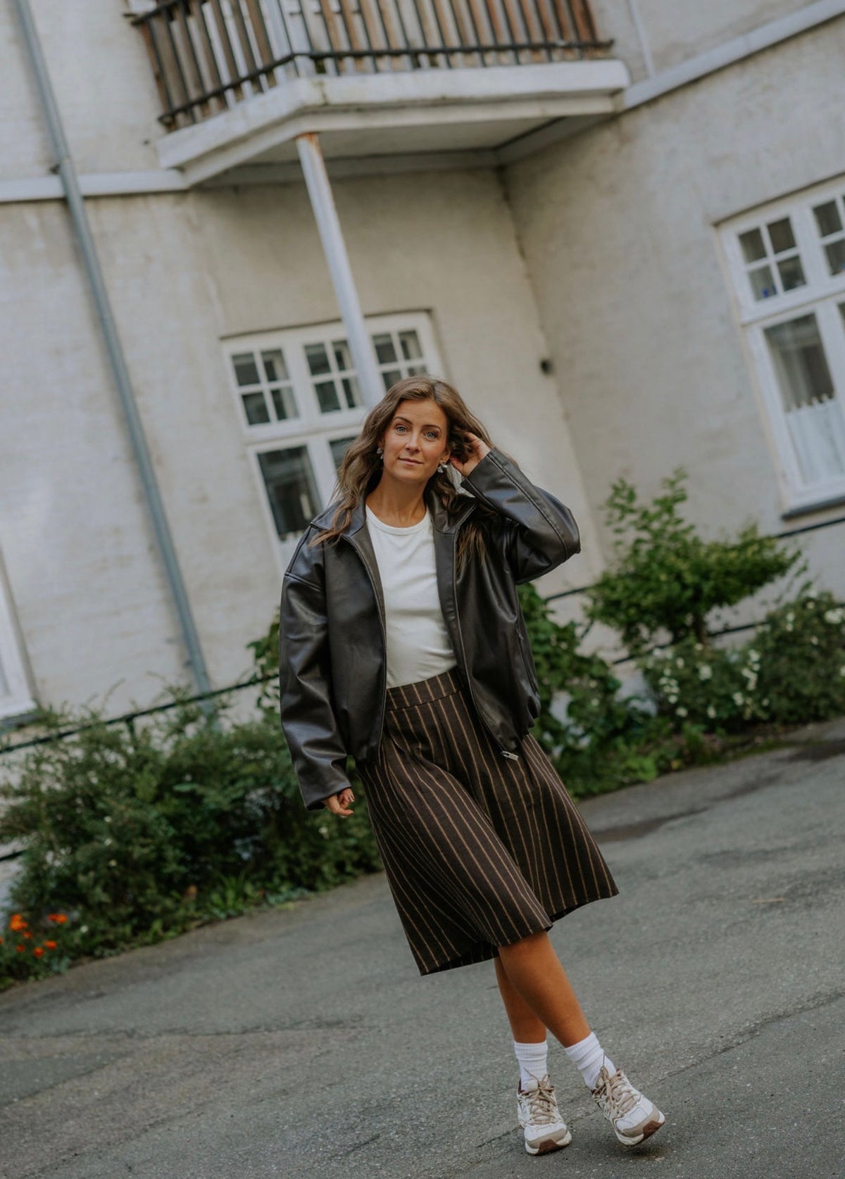 LIVA L/S BOMBERJACKA - Seal Brown