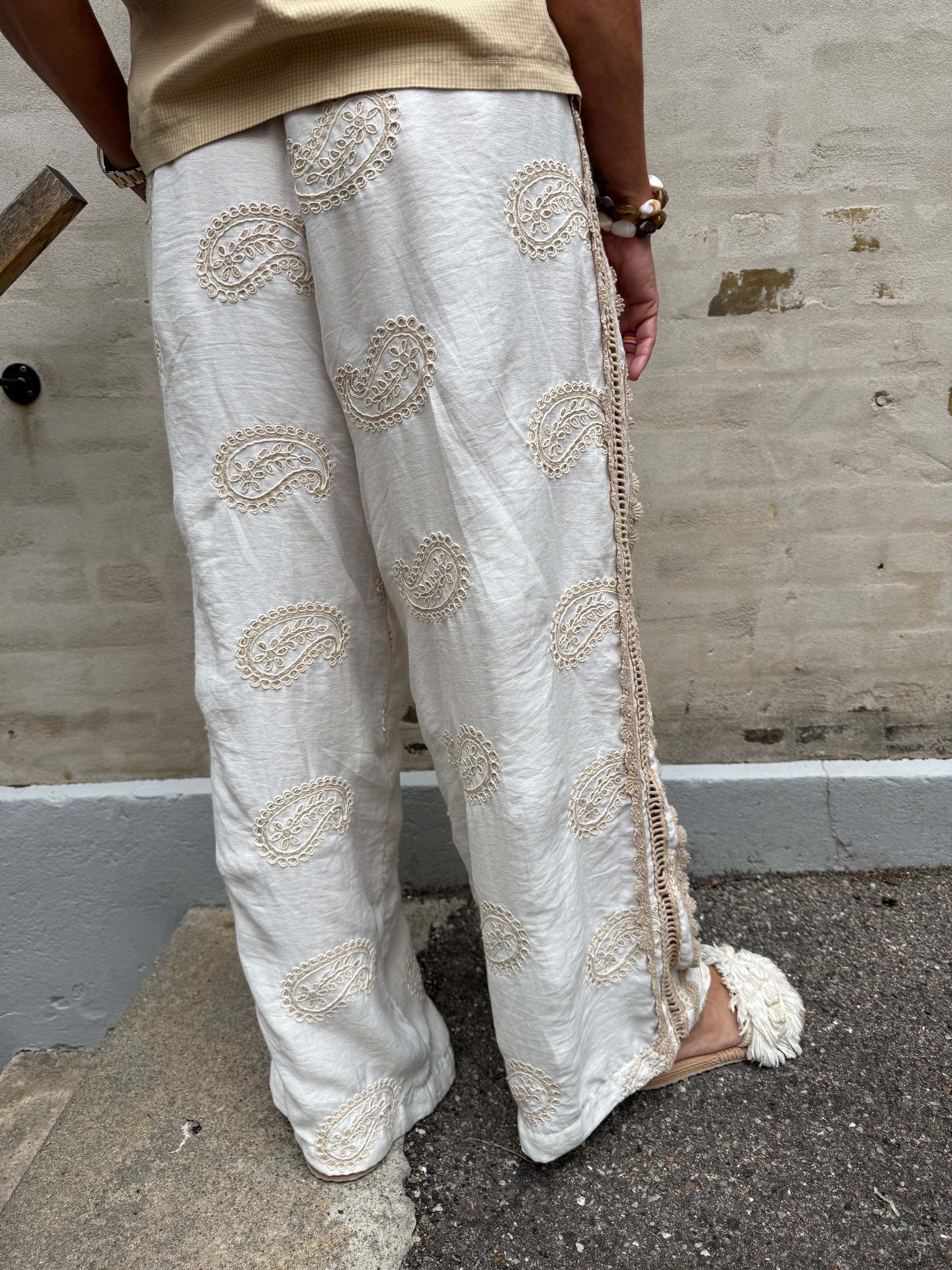 Amide Pants - Beige