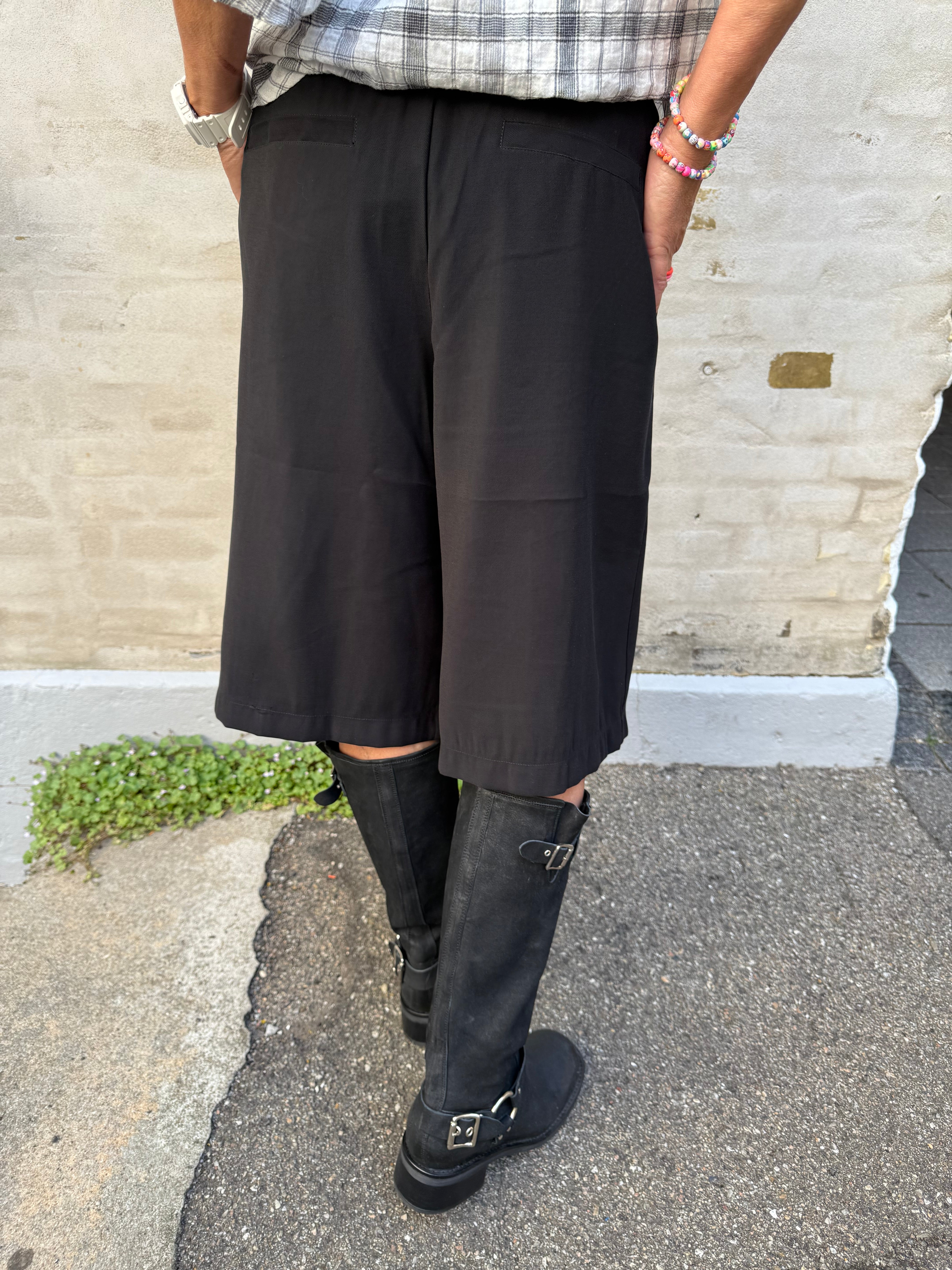 CASBA long shorts - Black