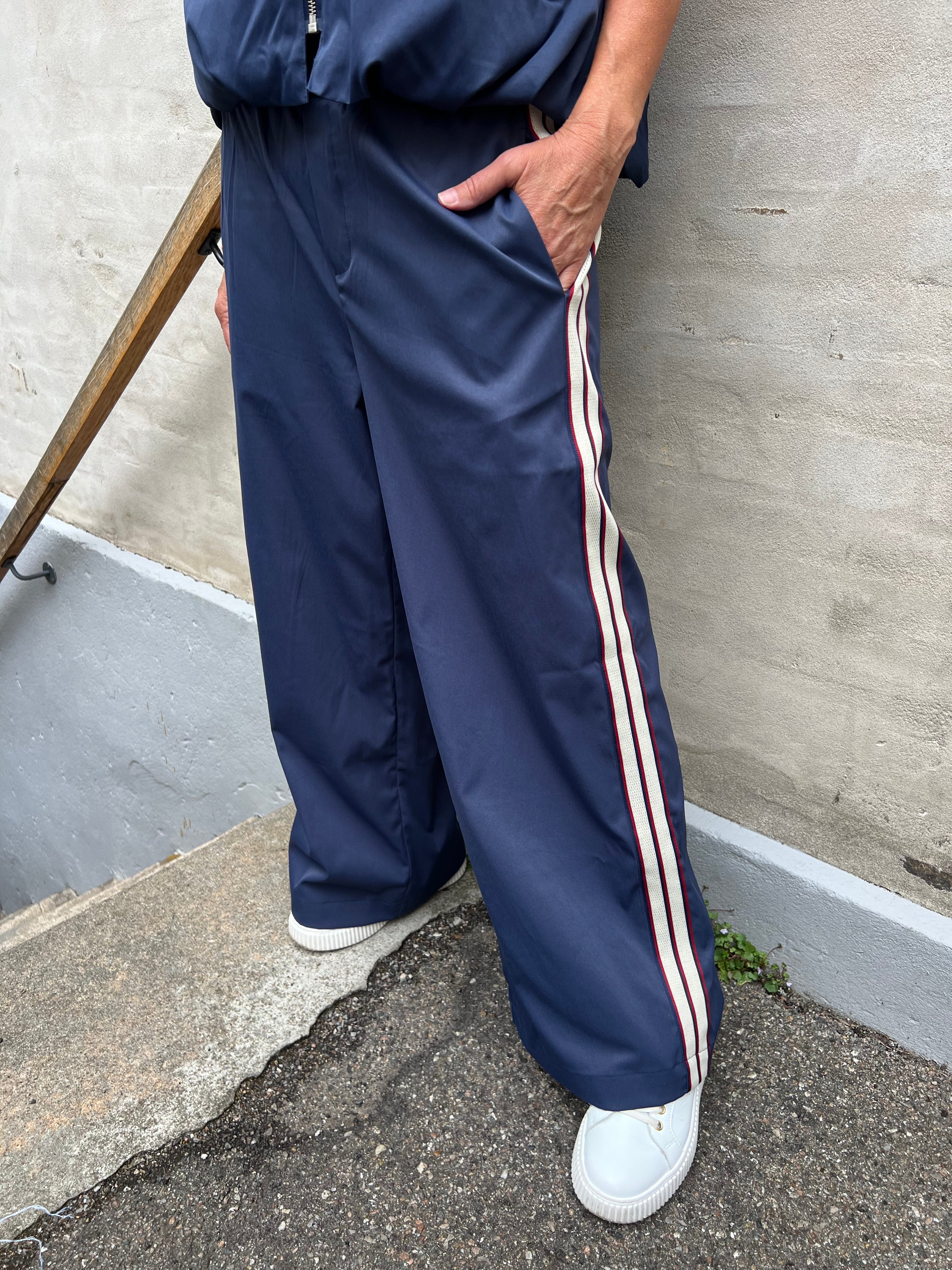 Mingus Pant - Navy