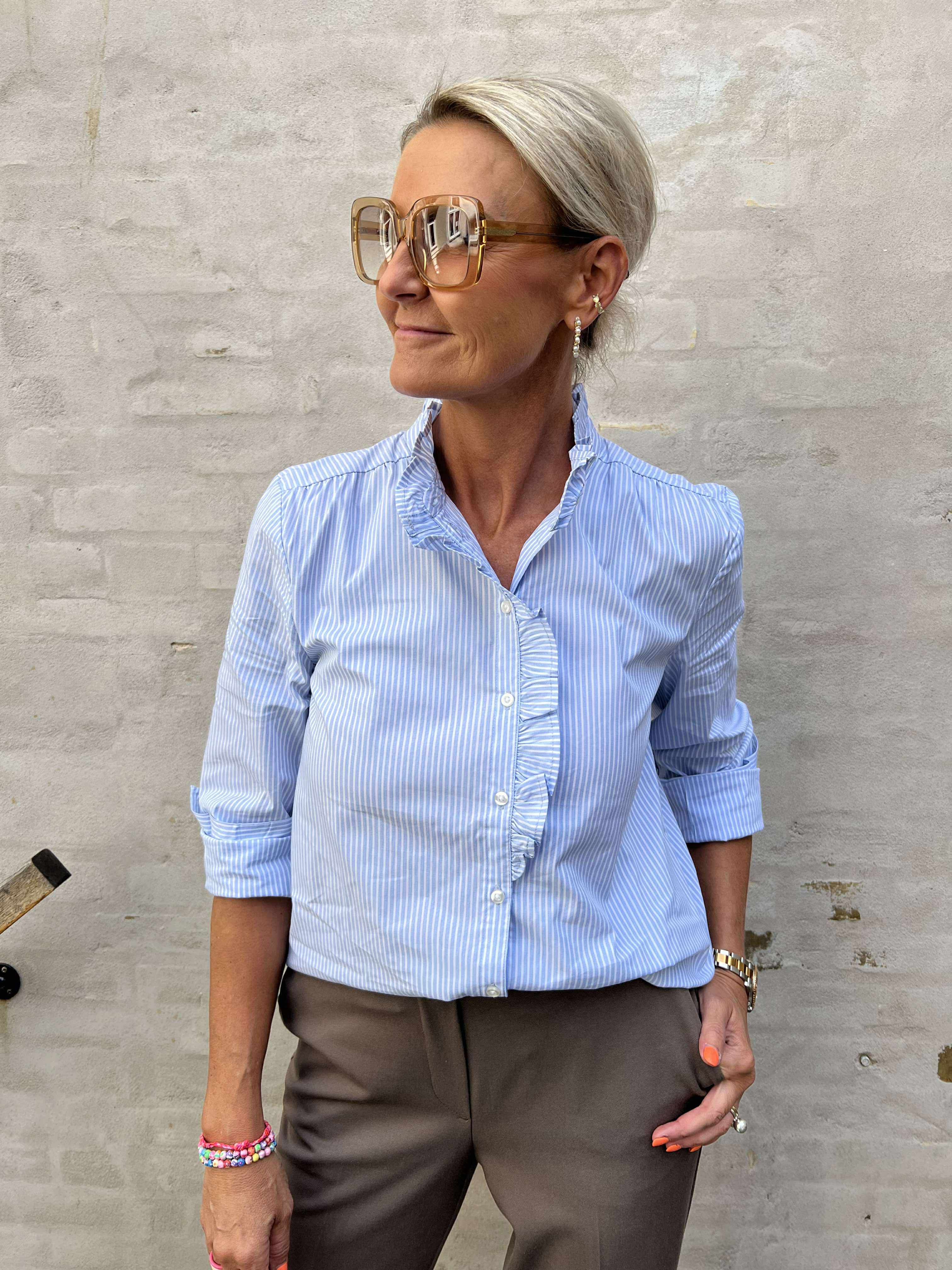 MIO FRILL Skjorte - Cashmere Blue SMALL WHITE STRIPES