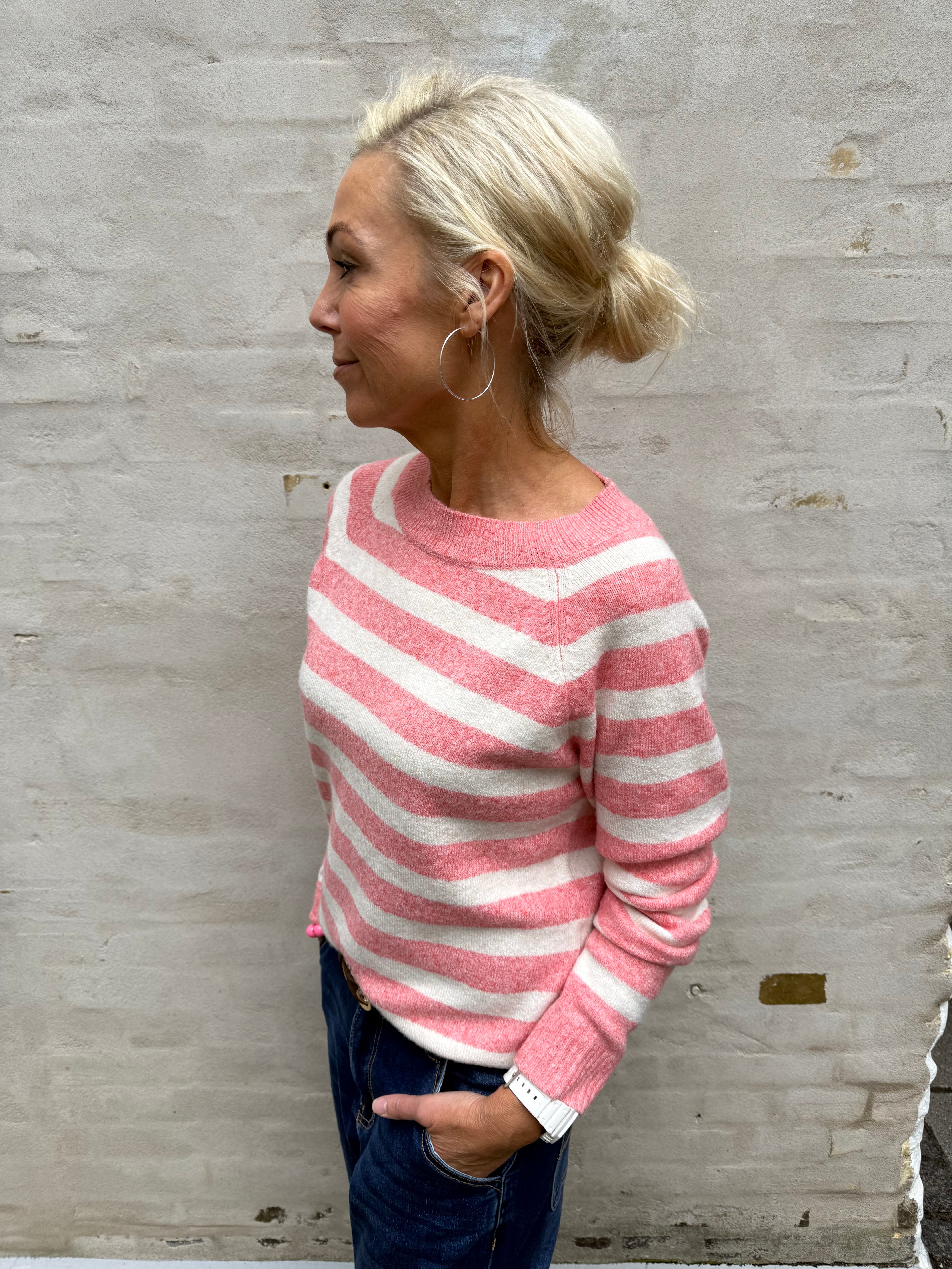 DOFFY O-NECK BLOUSE - Coral Paradise/BIRCH