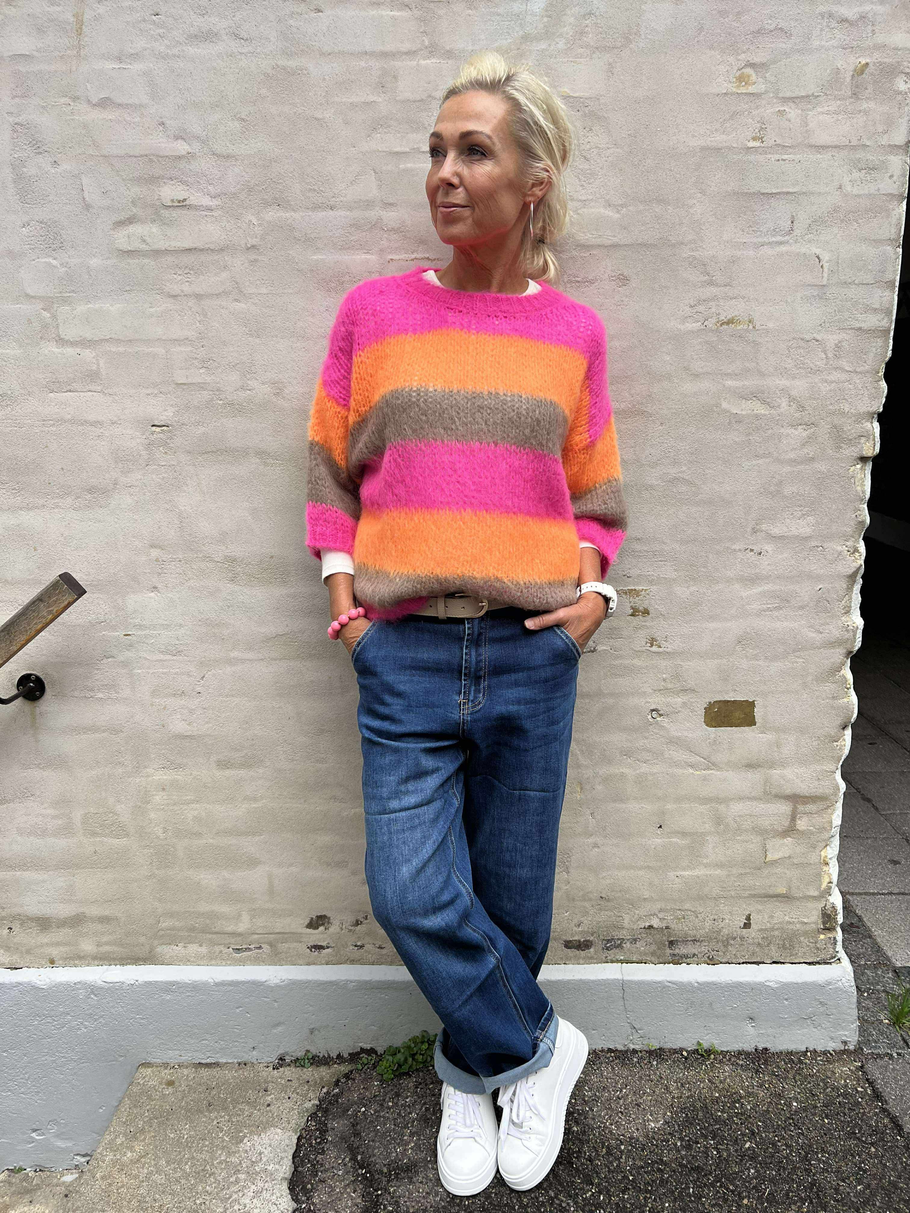 Lucia Knit - Brown/Neon