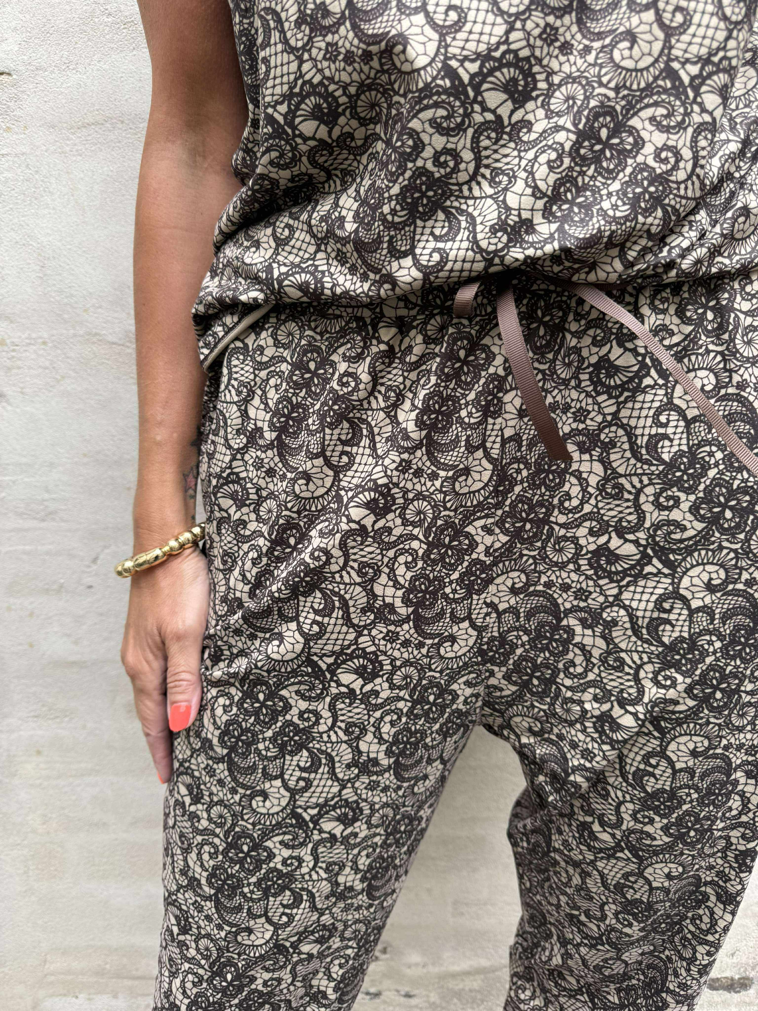 Alma Pants - Mocca Brown Lace