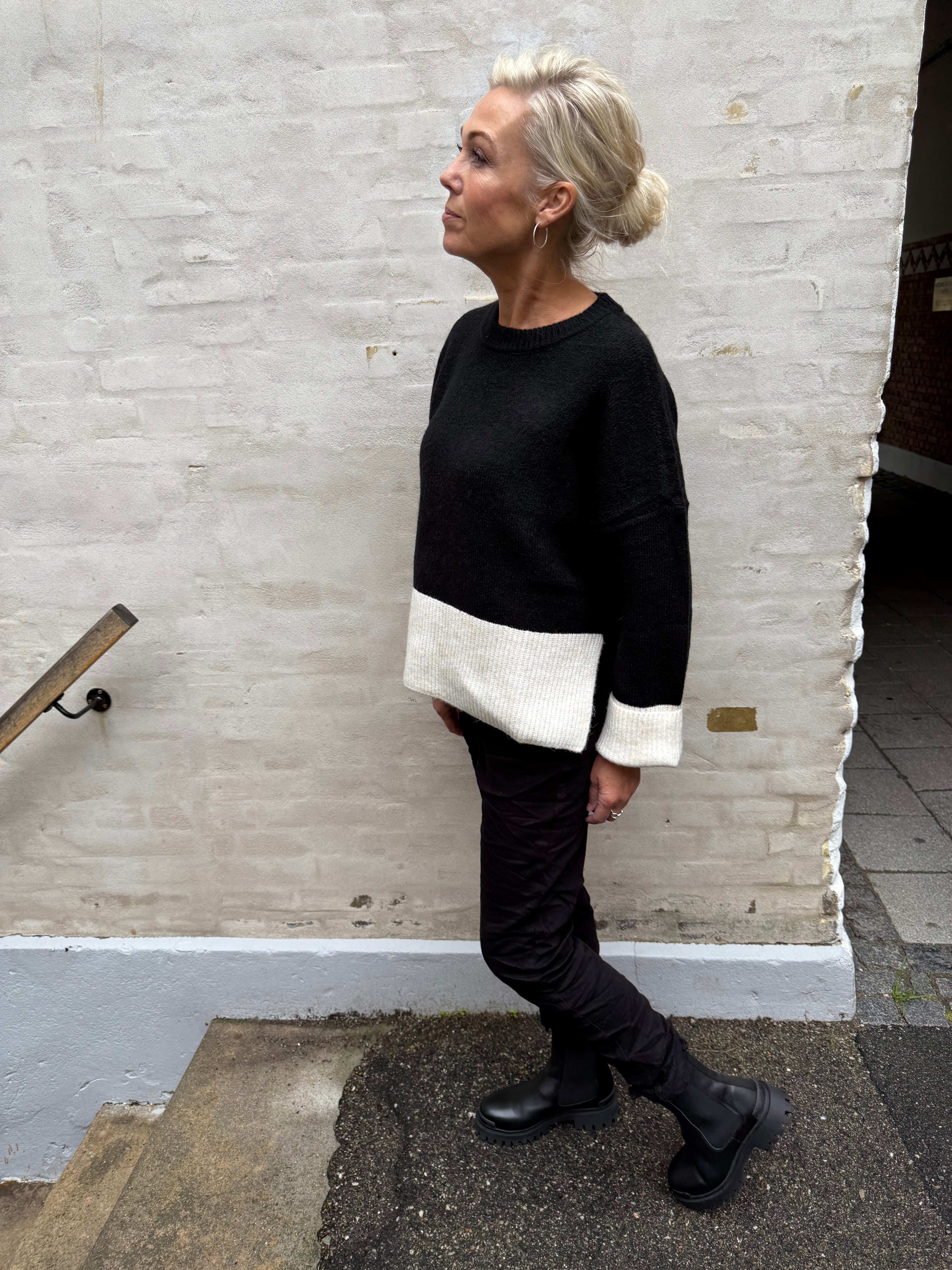 Nicky Kimmy Pullover - Black/Whitecap