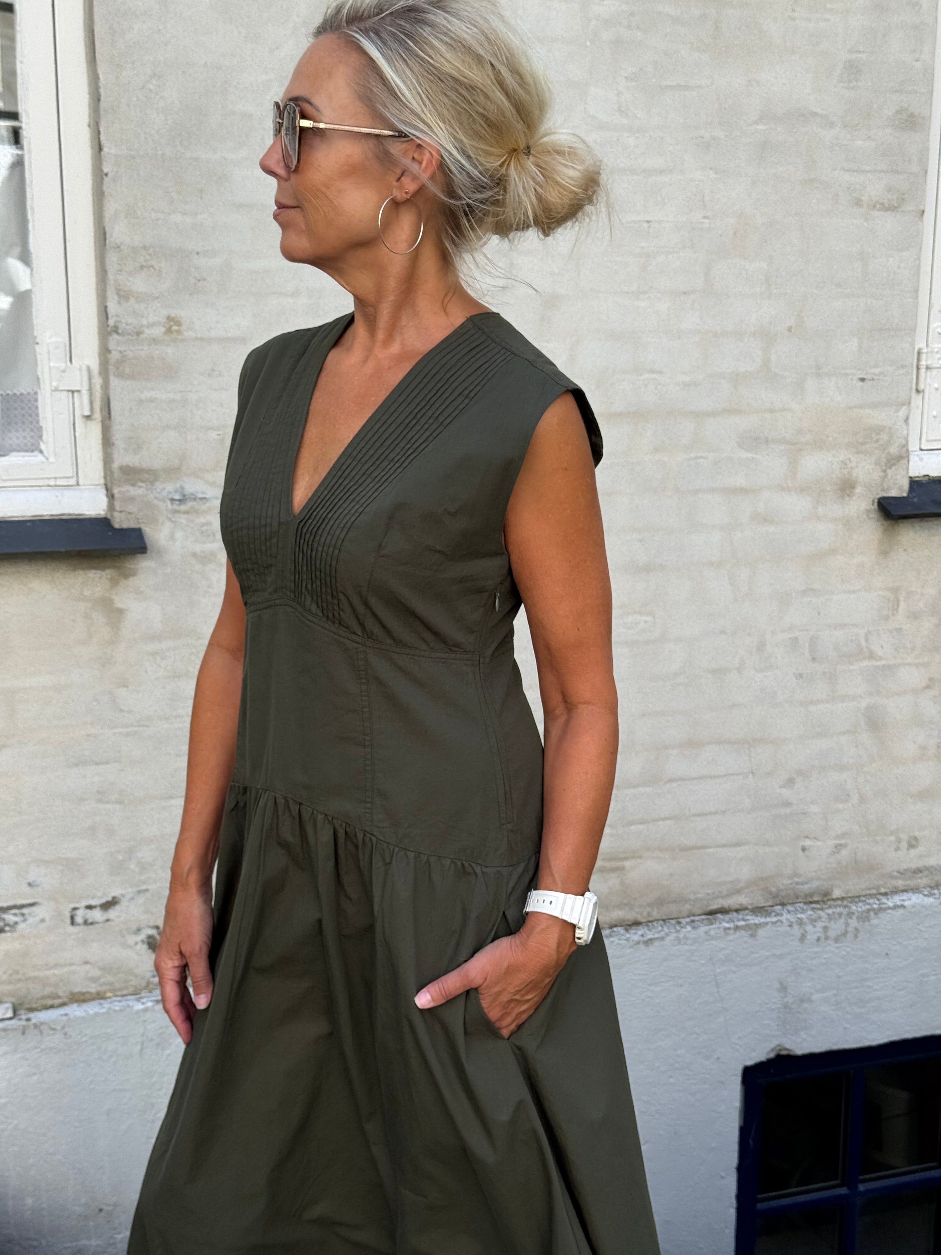 Halise Poplin Dress - Army
