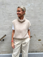 DELL roll neck knit vest - Natural