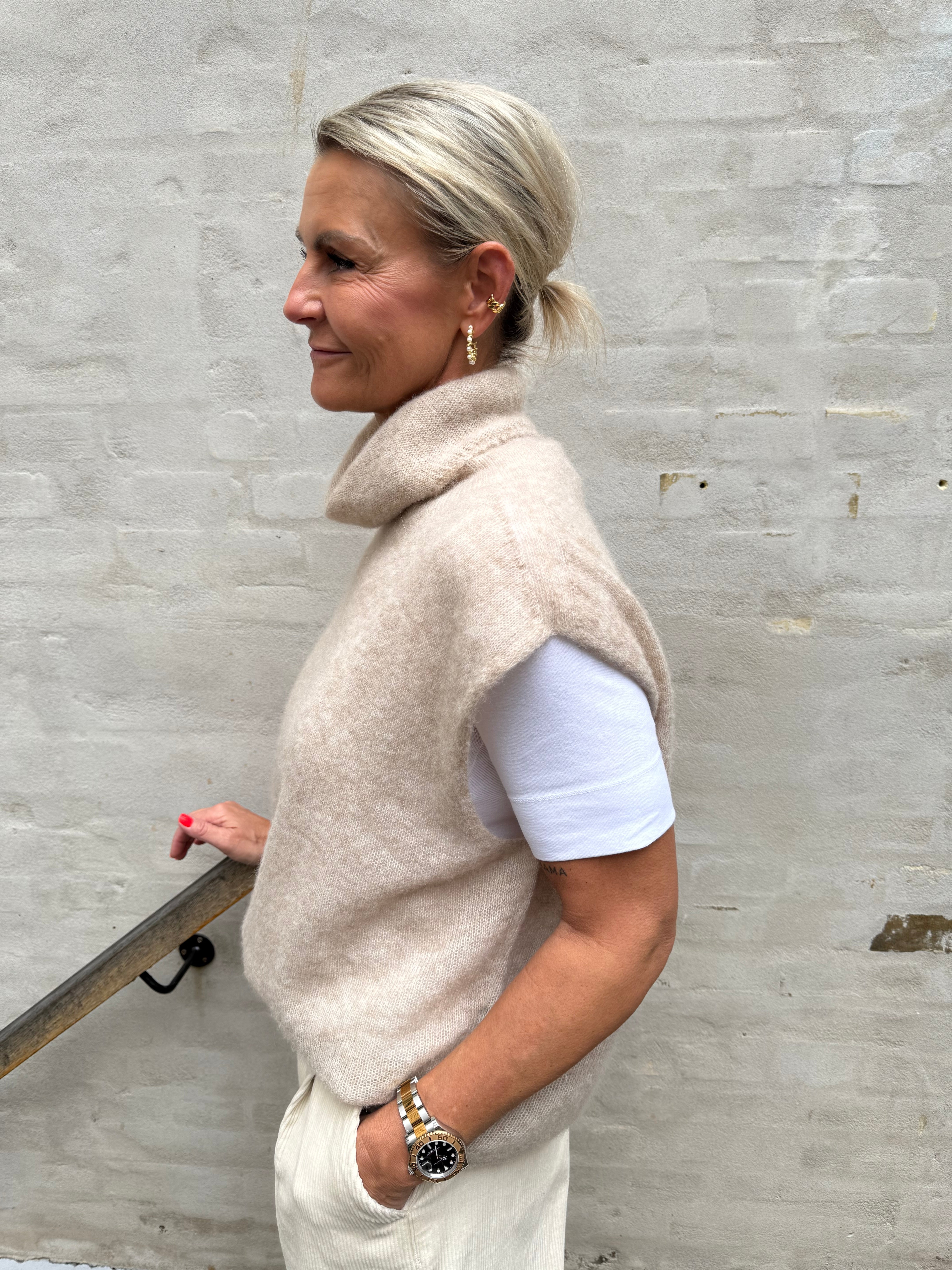 DELL roll neck knit vest - Natural