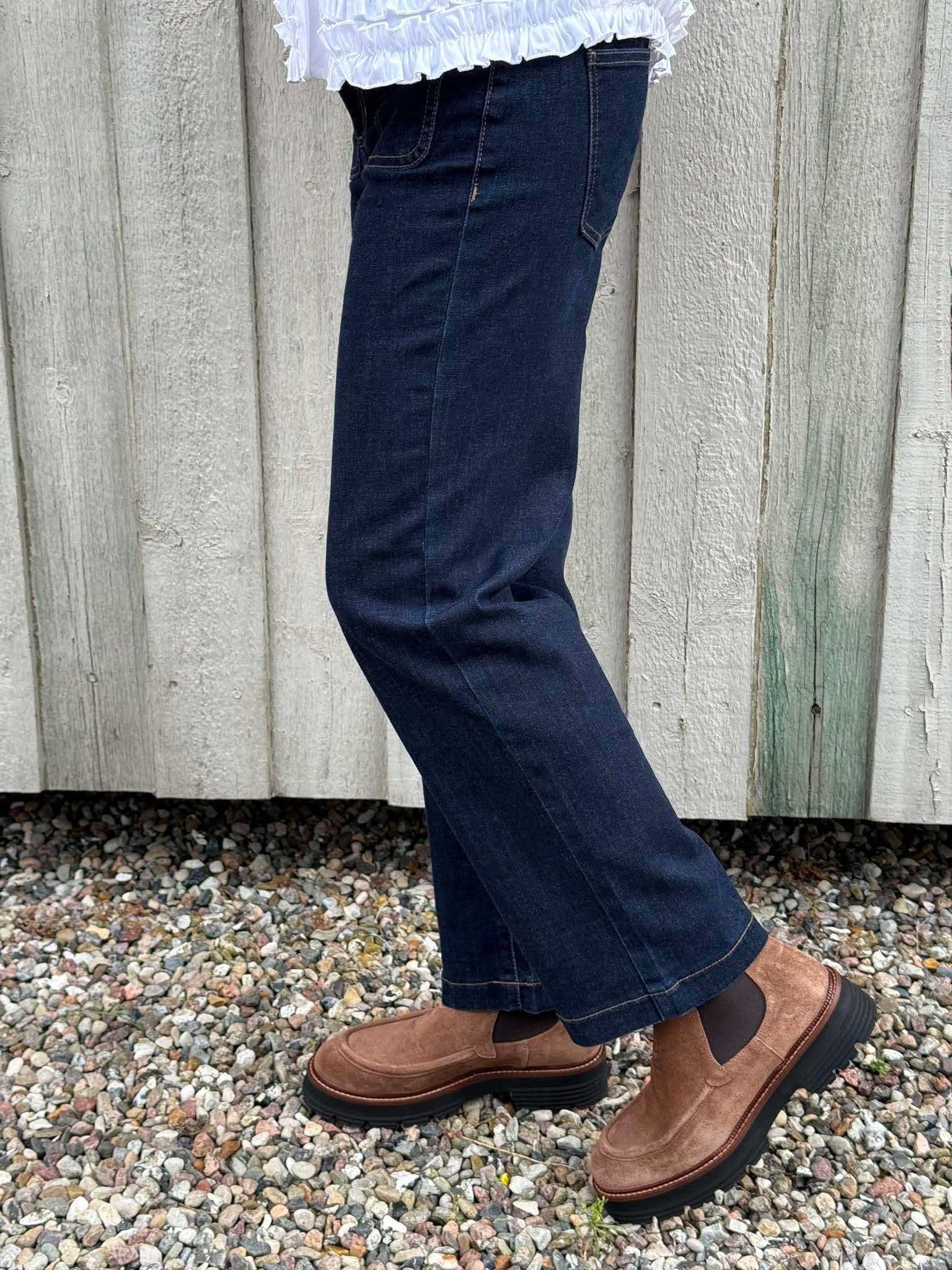Amalia Straight Leg - Rinse Washed
