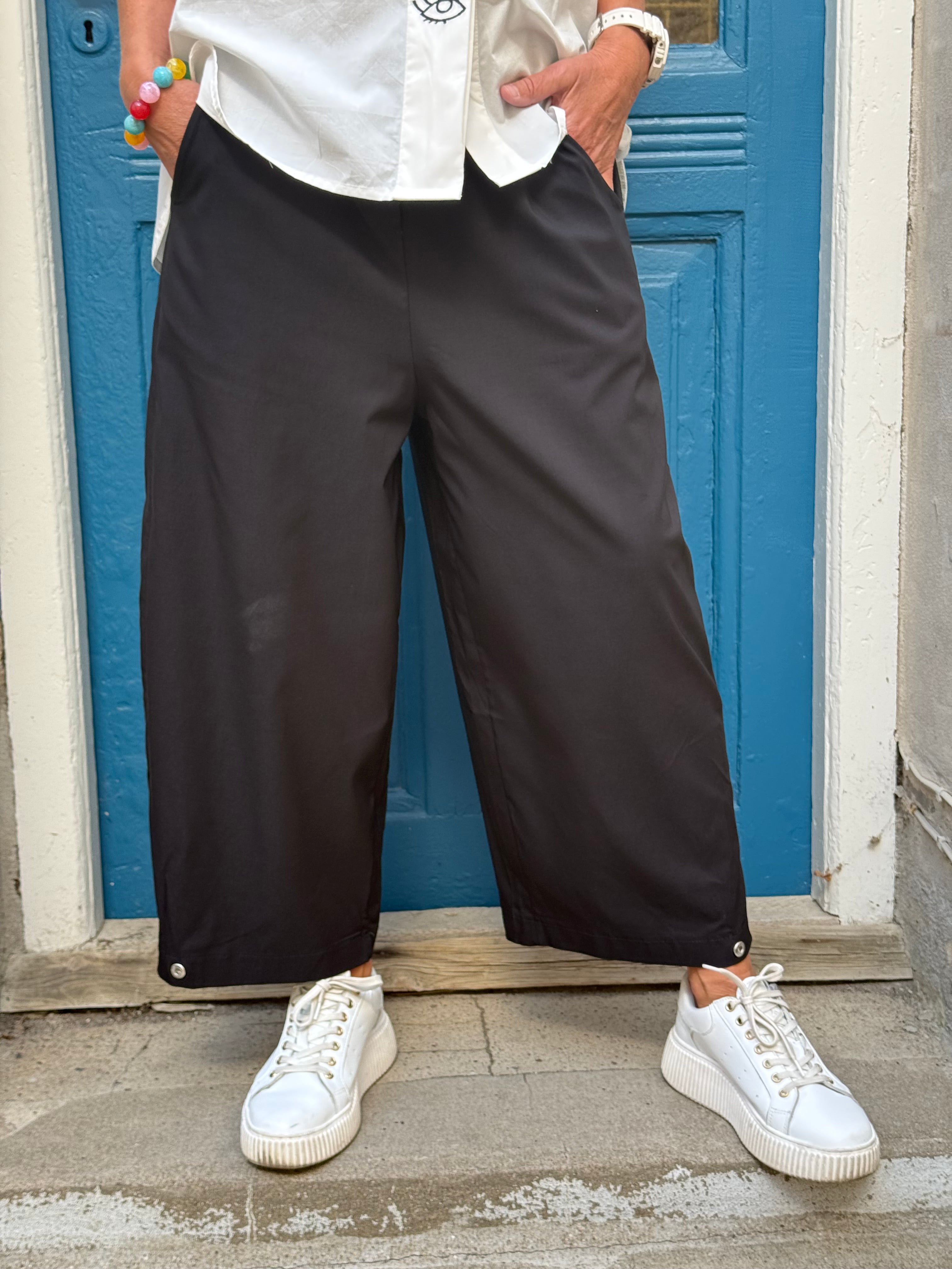 Lucavelle Pants - Black