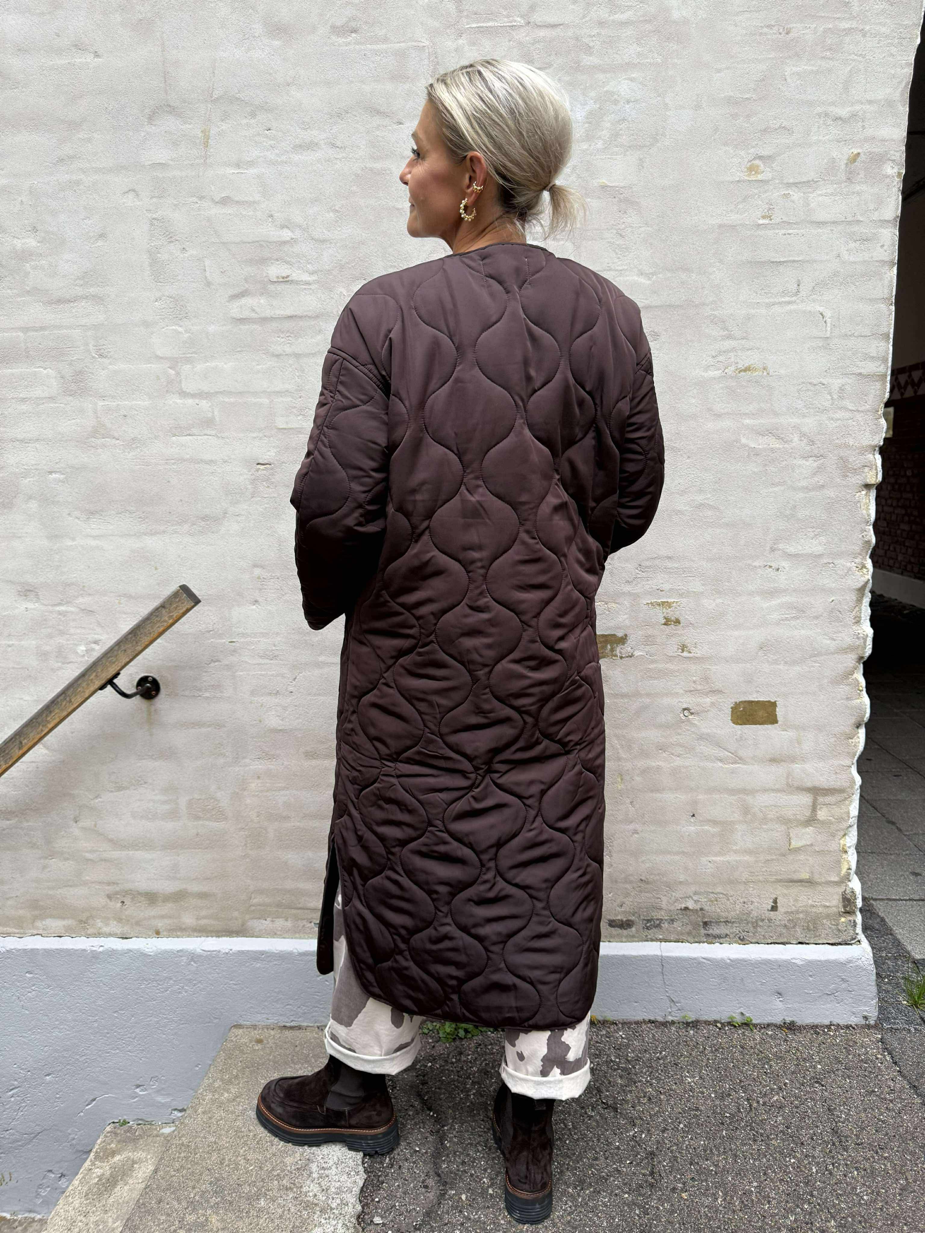 ALLIE LONG QUILT JACKET - Java