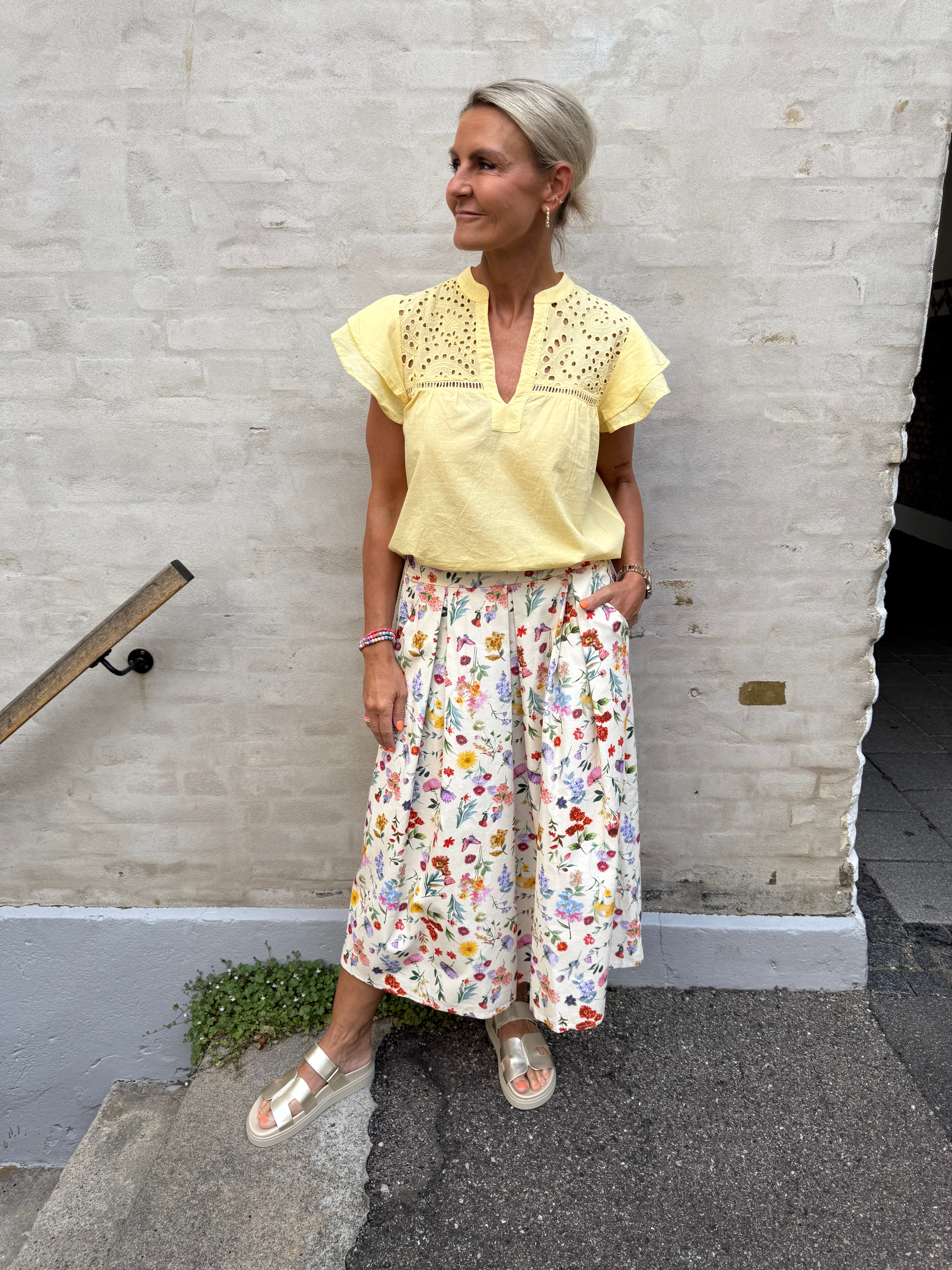 Christel Solid Top - Light Yellow