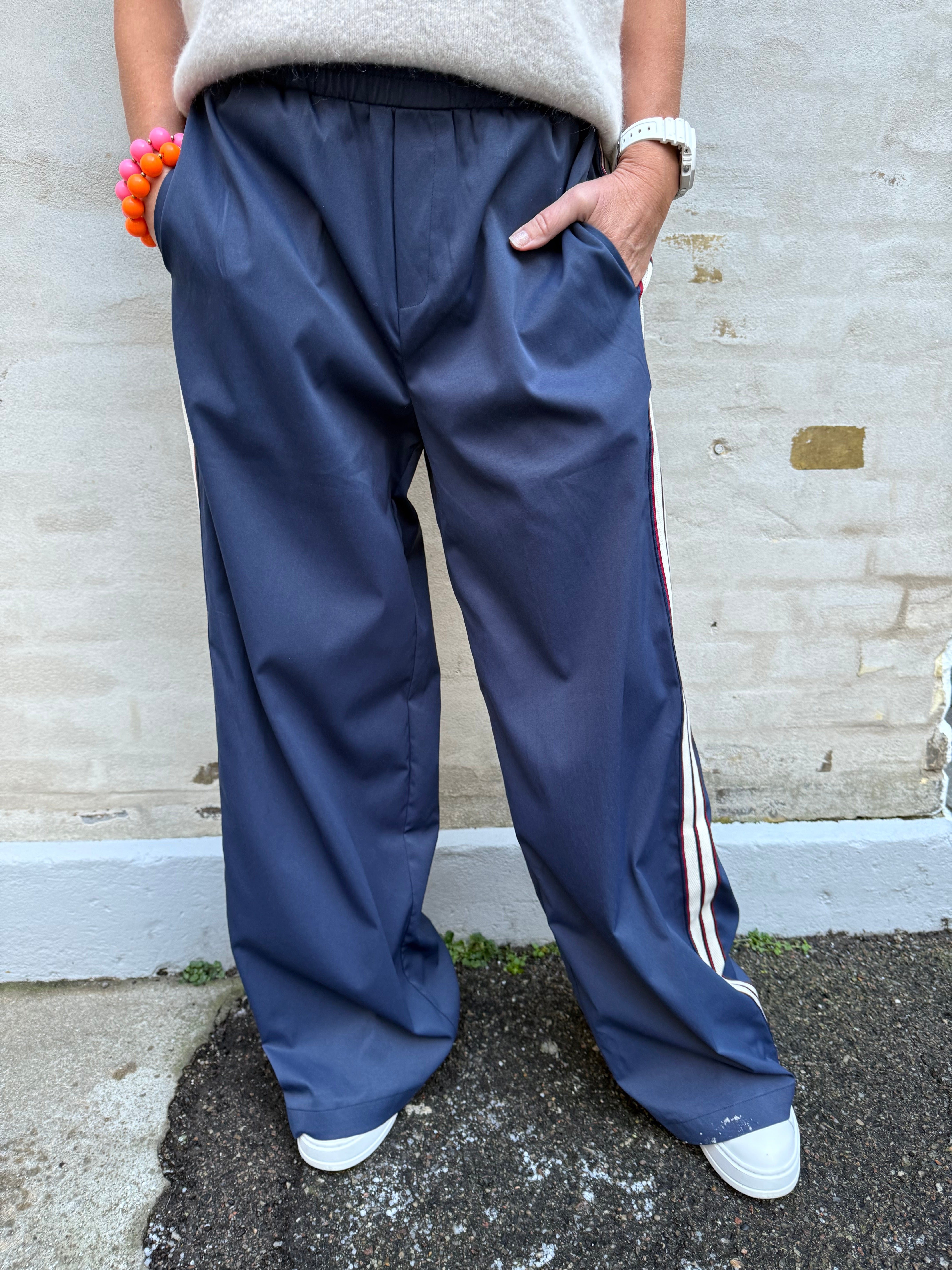Mingus Pant - Navy