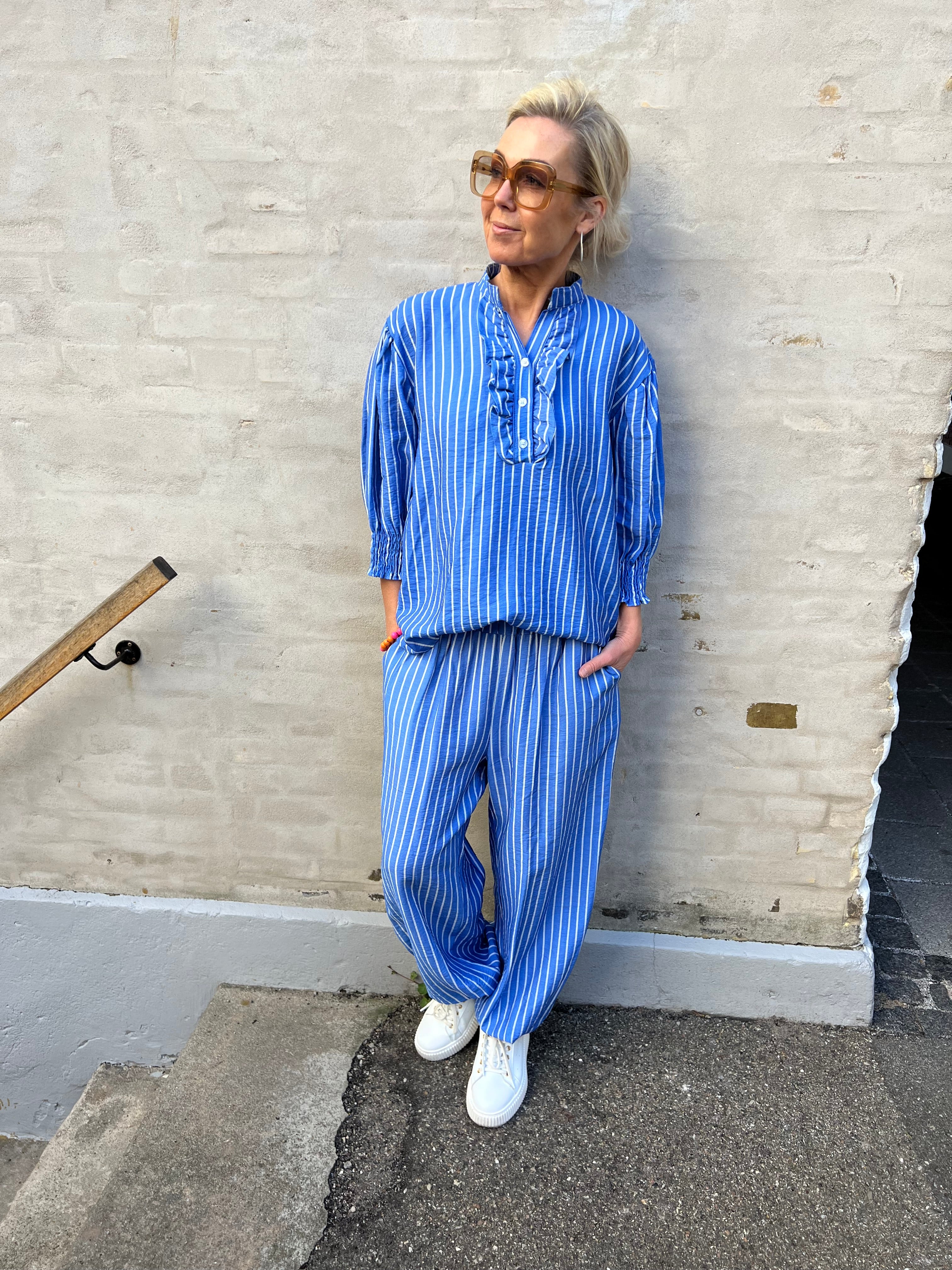 Charlie shirt blue stripe