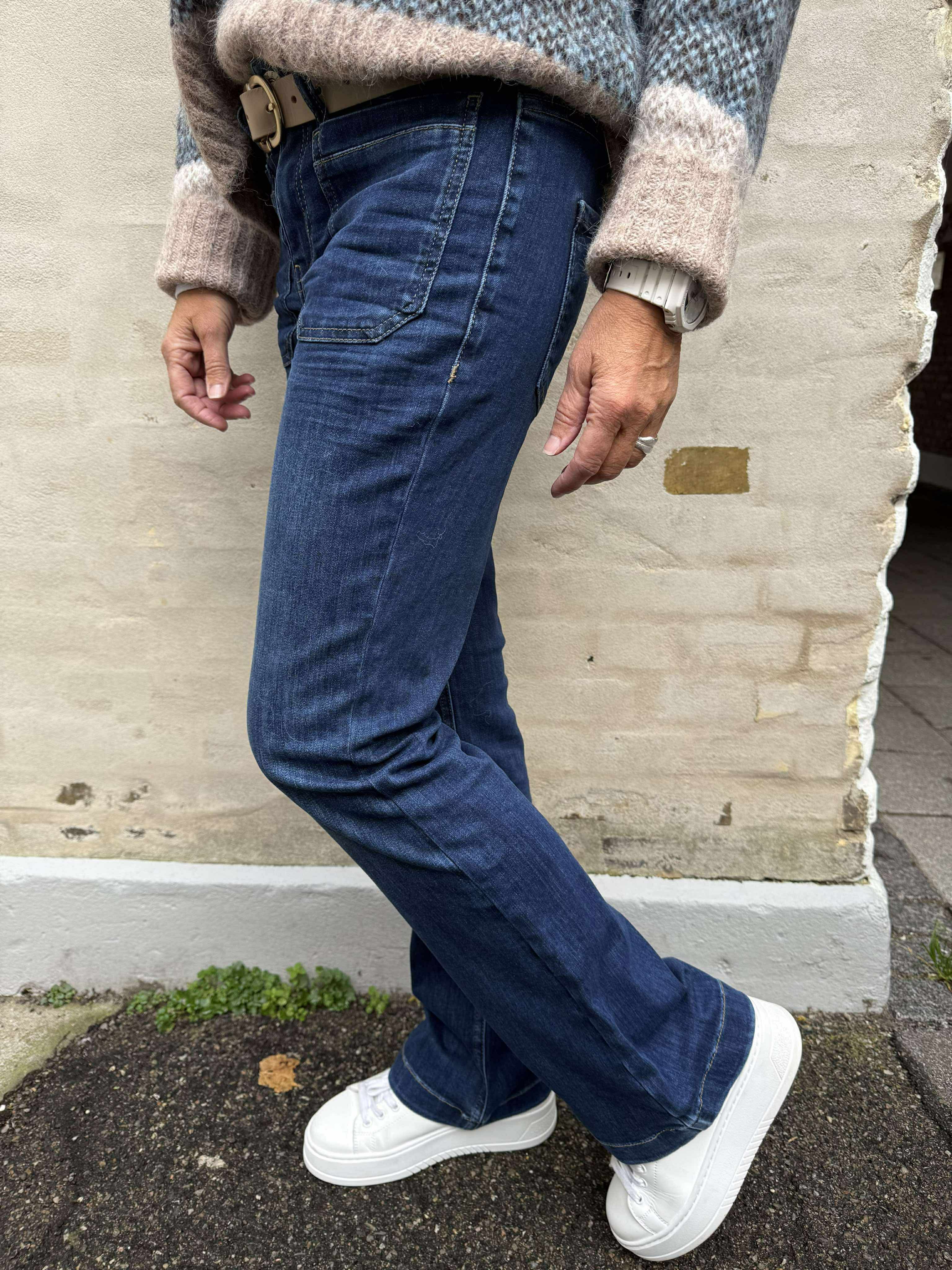 Bootcut Jeans - Dark Blue Washed