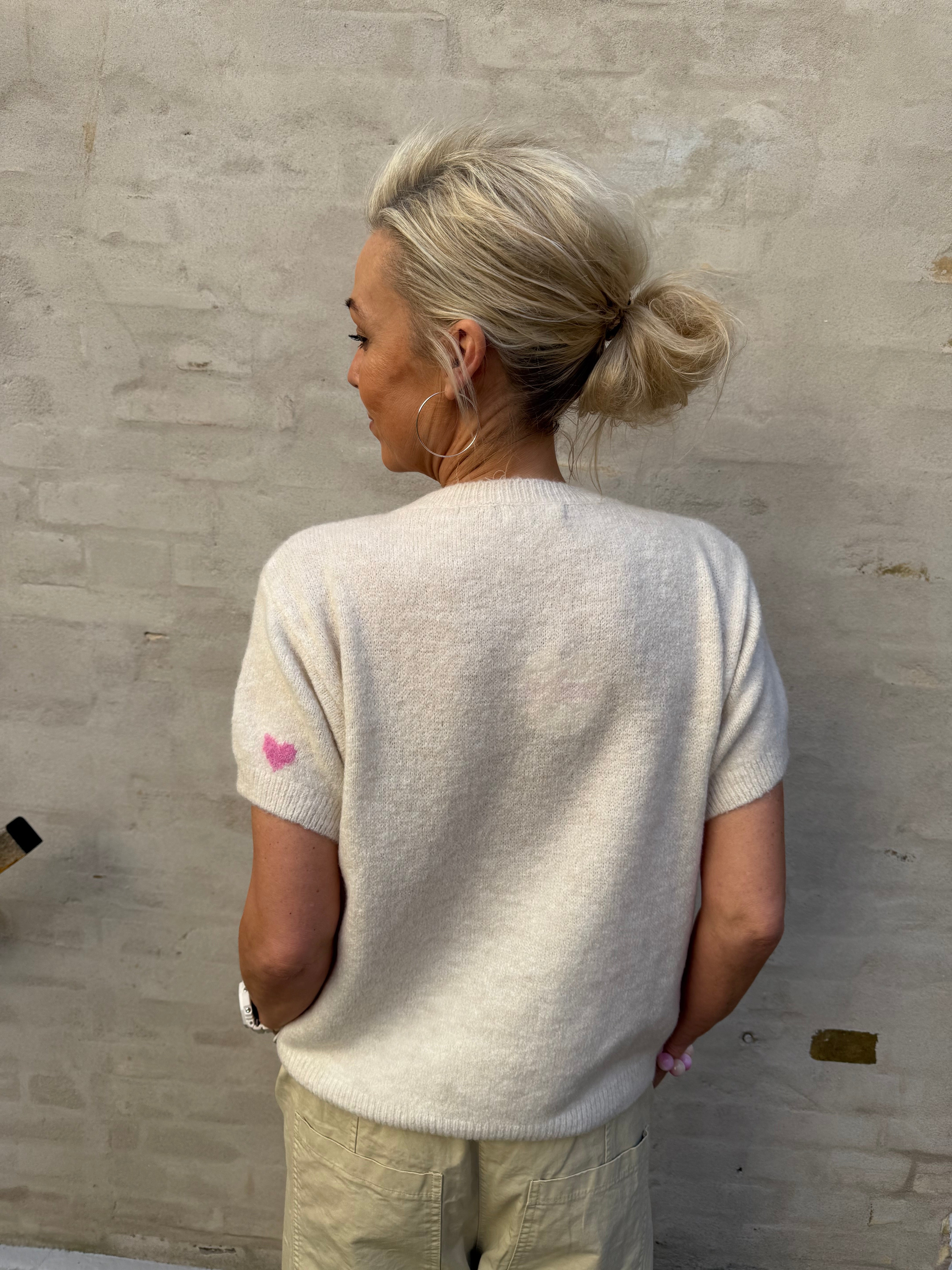 T-shirt Pullover With Hearts - Off White/Pink