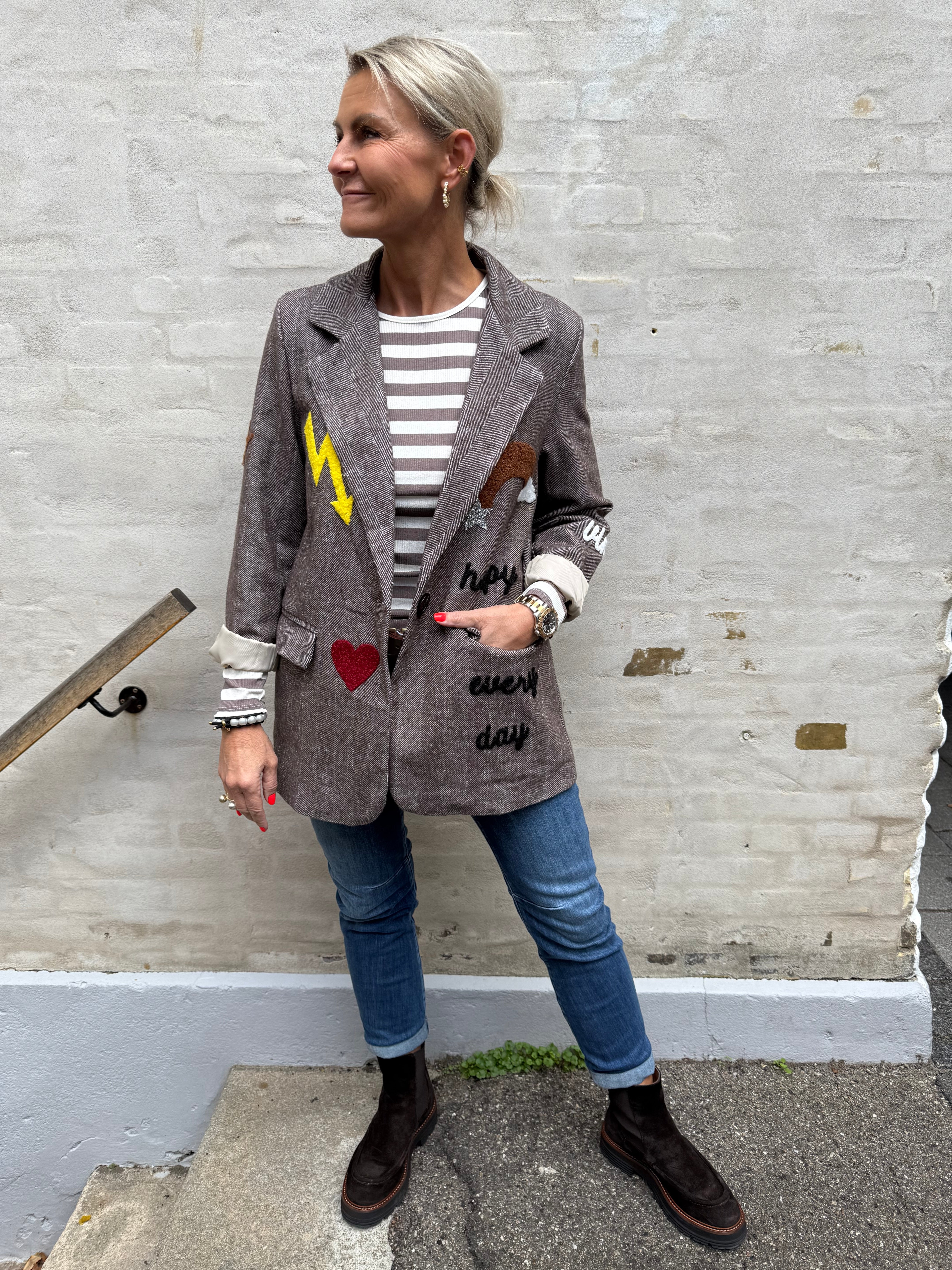 Happy Every Day Blazer - Dark Brown