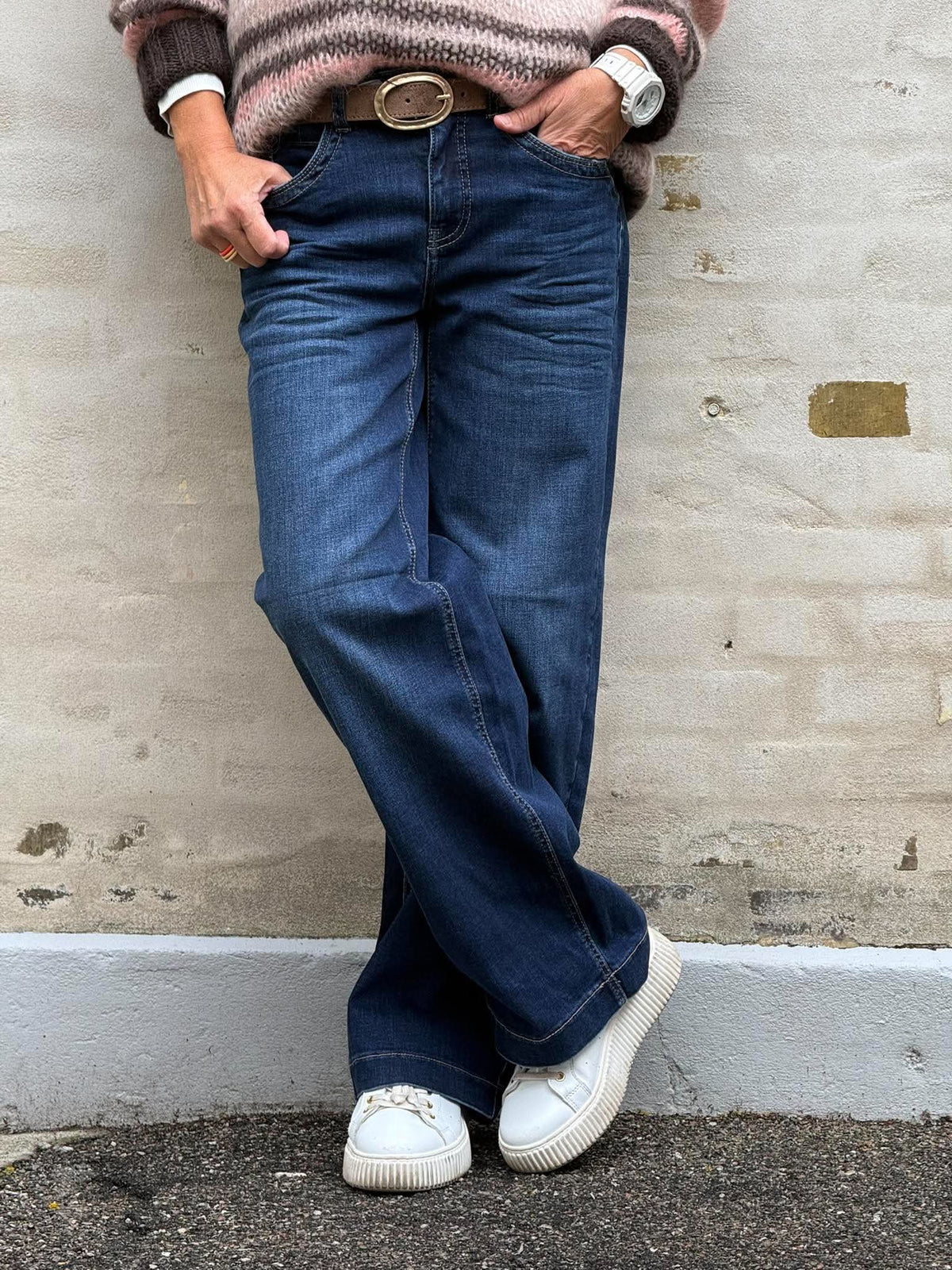 Emee HW Wide Leg Jeans - Dark Blue