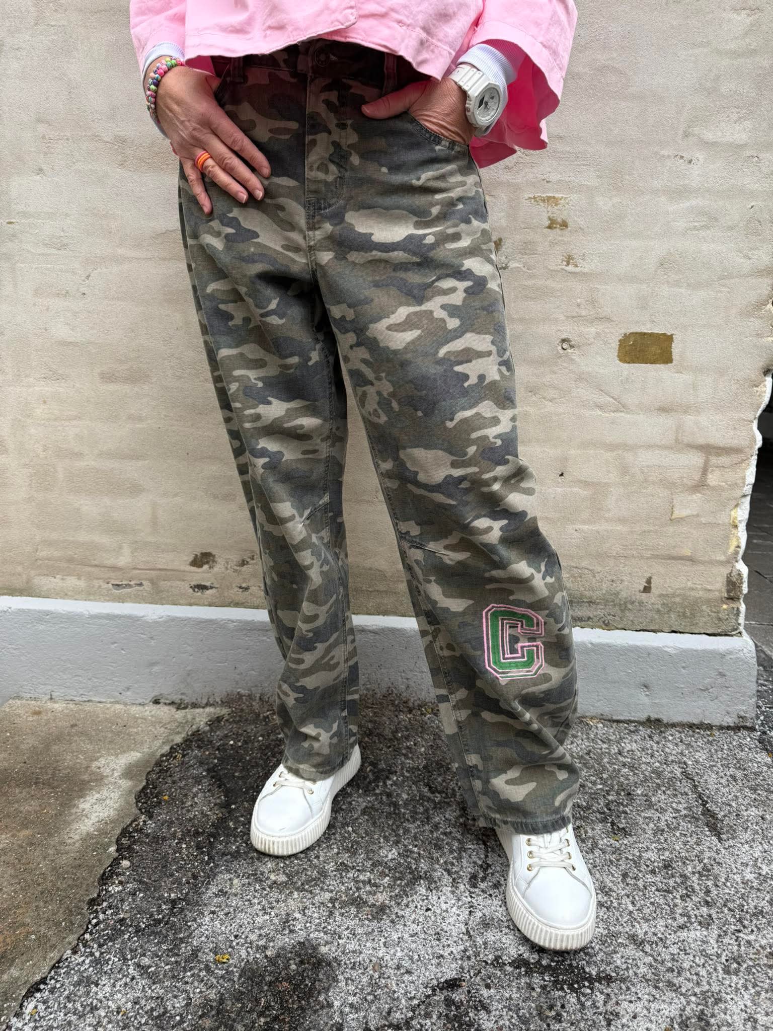 Camilja Barrel Pants - Camouflage