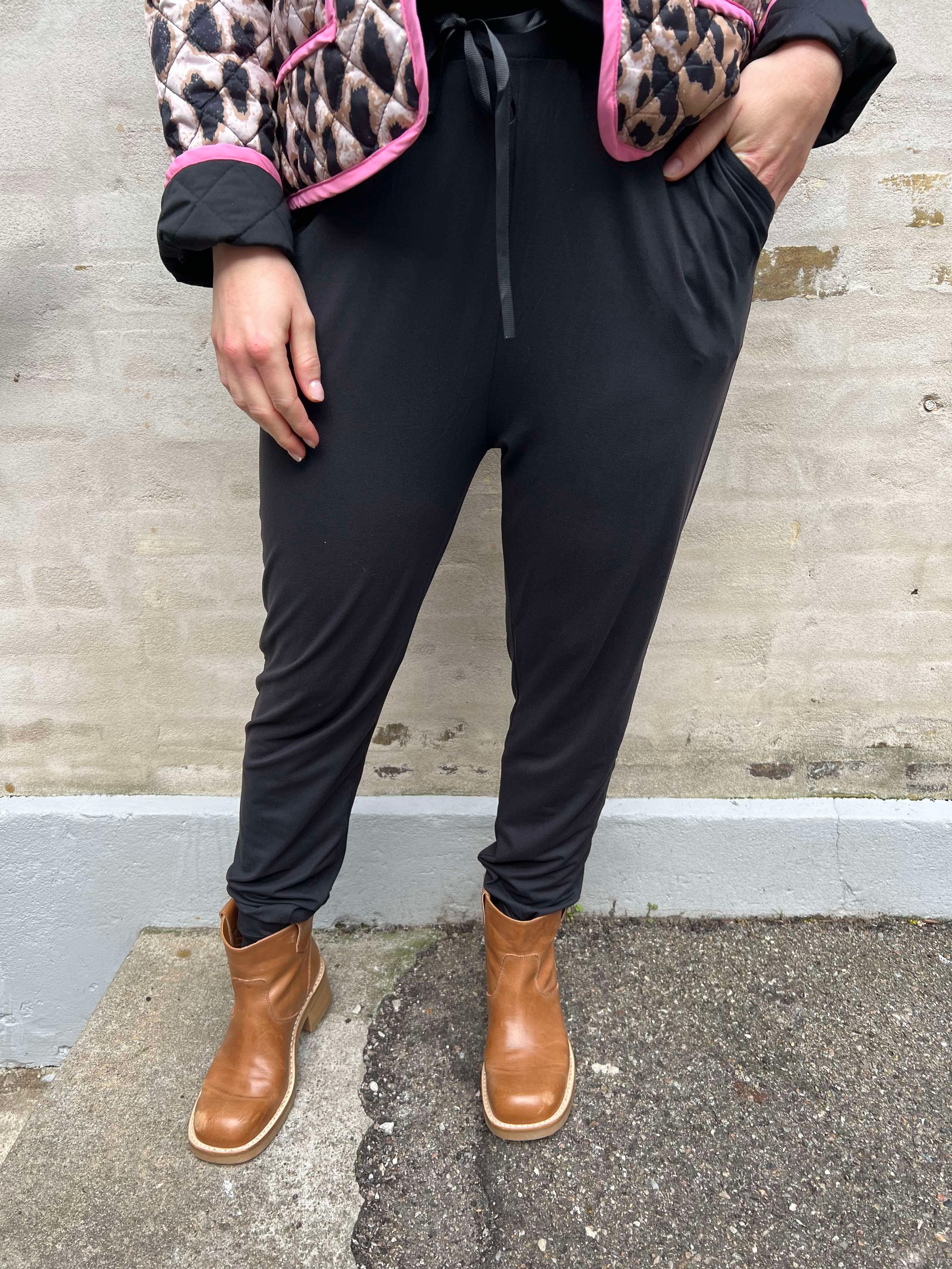 Alma Pants - Black