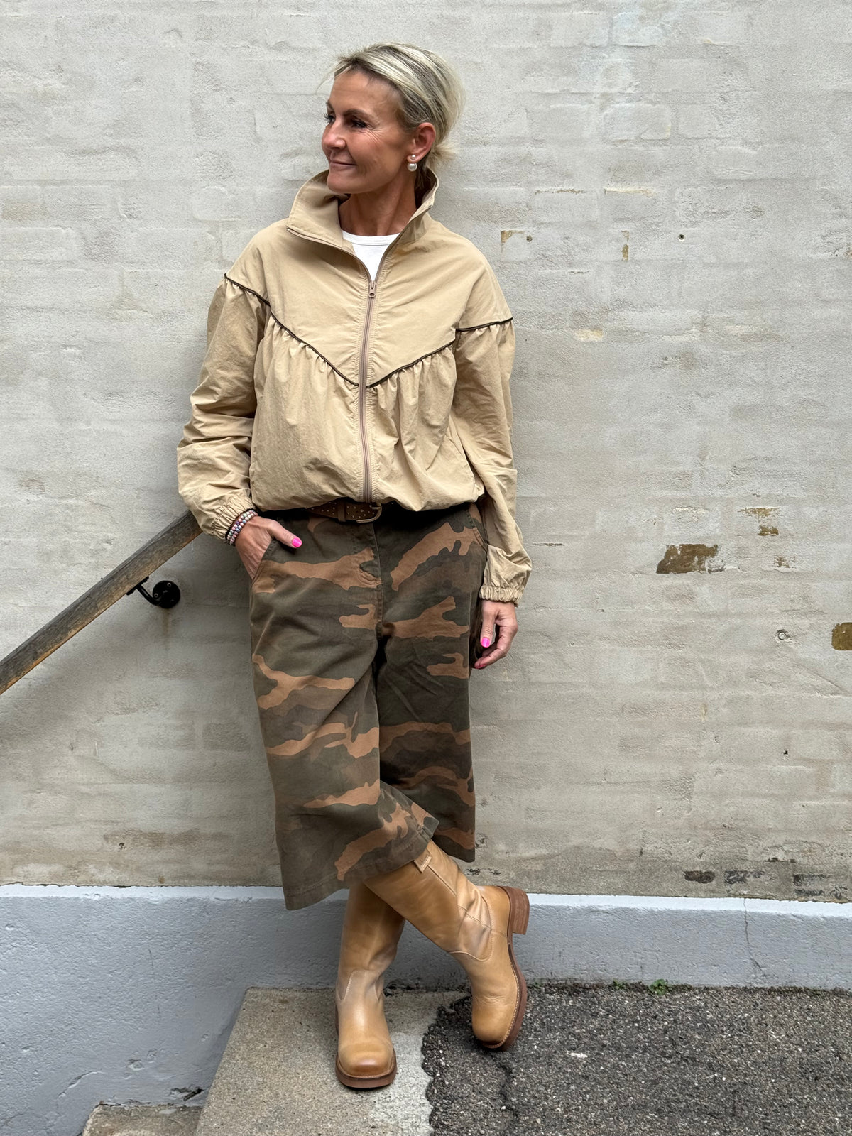 Trixie Jacket - Beige