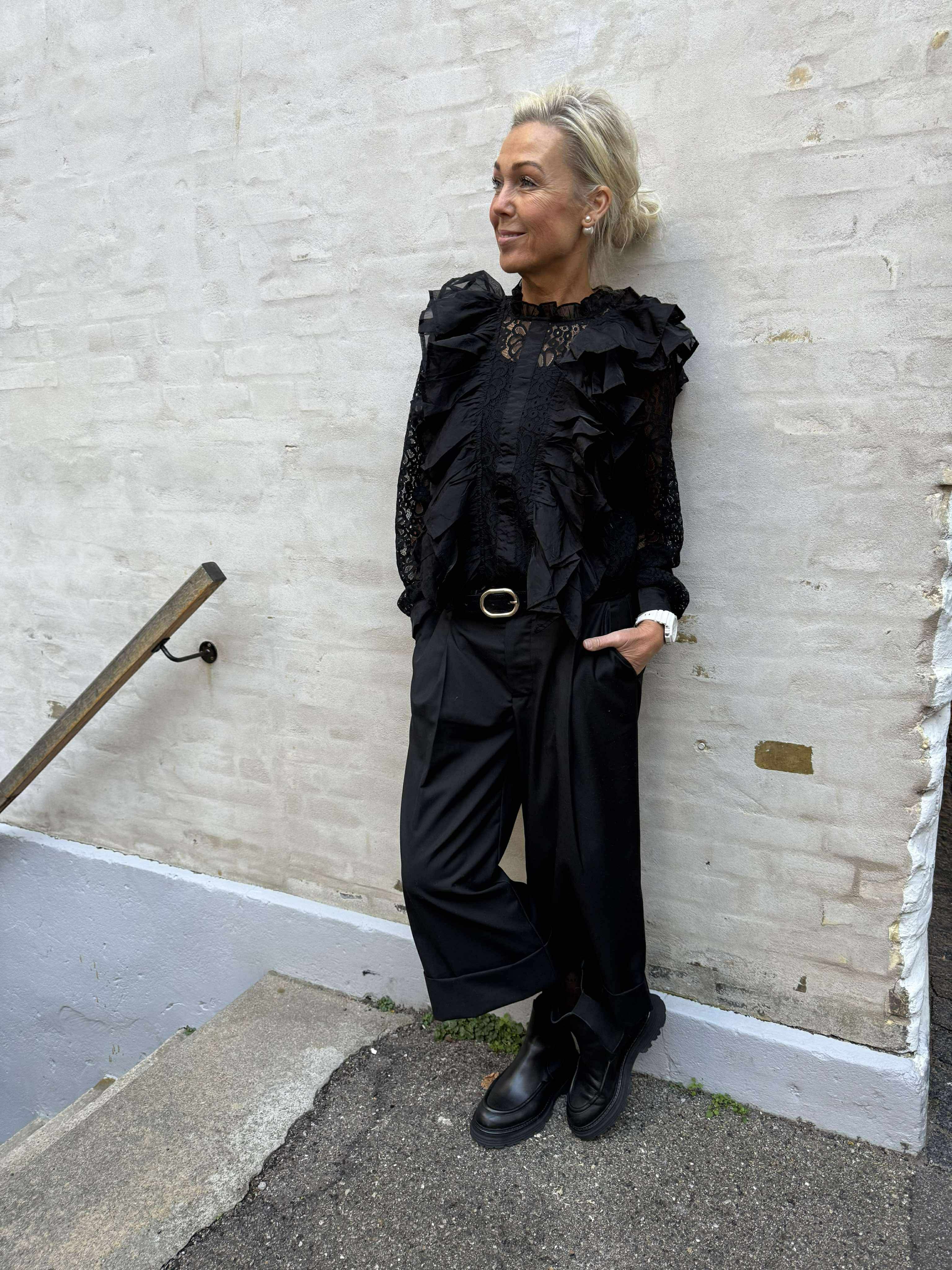 MiriGO Blouse - Black