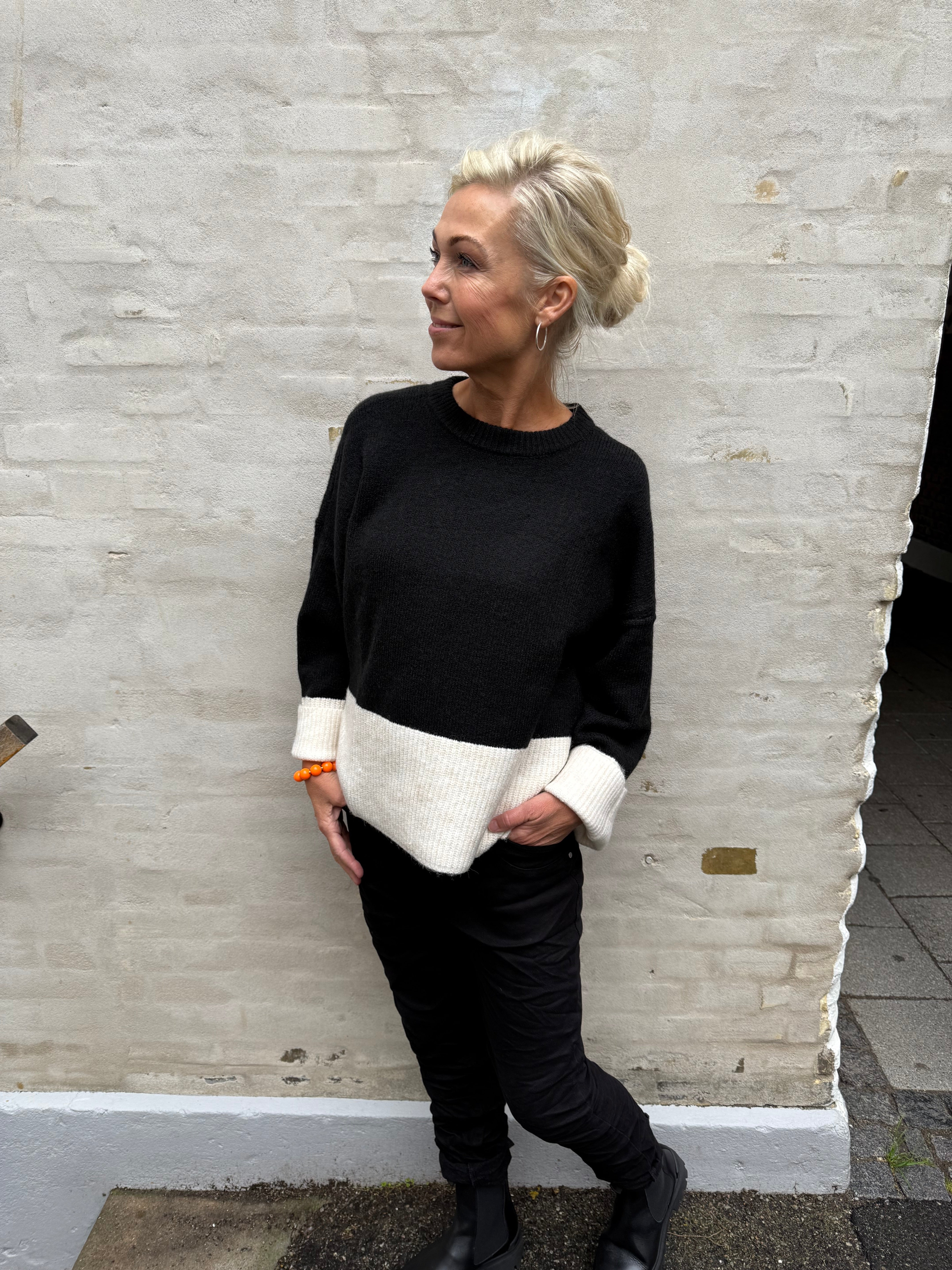 Nicky Kimmy Pullover - Black/Whitecap