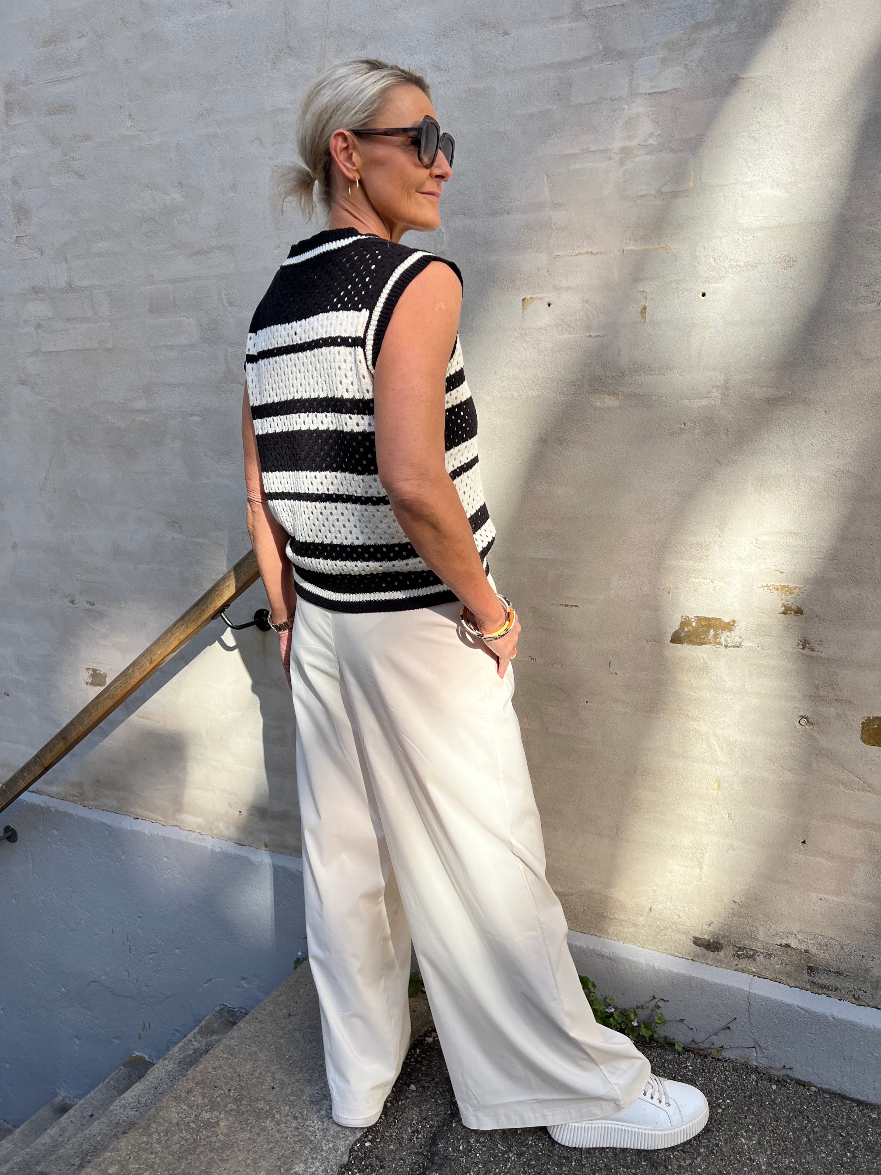 Hoopa Knit Top OffWhite-Black
