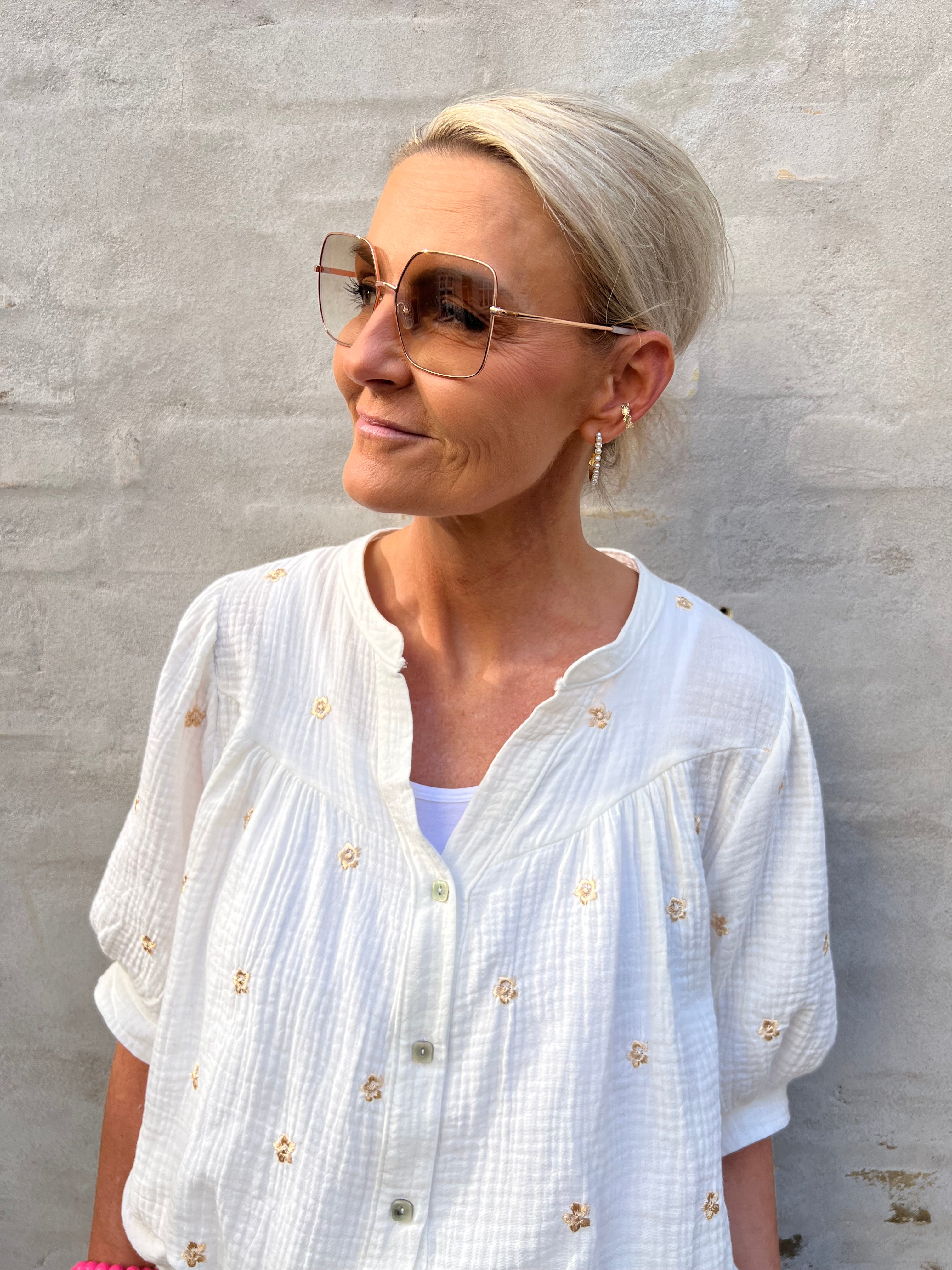 Little flower blouse