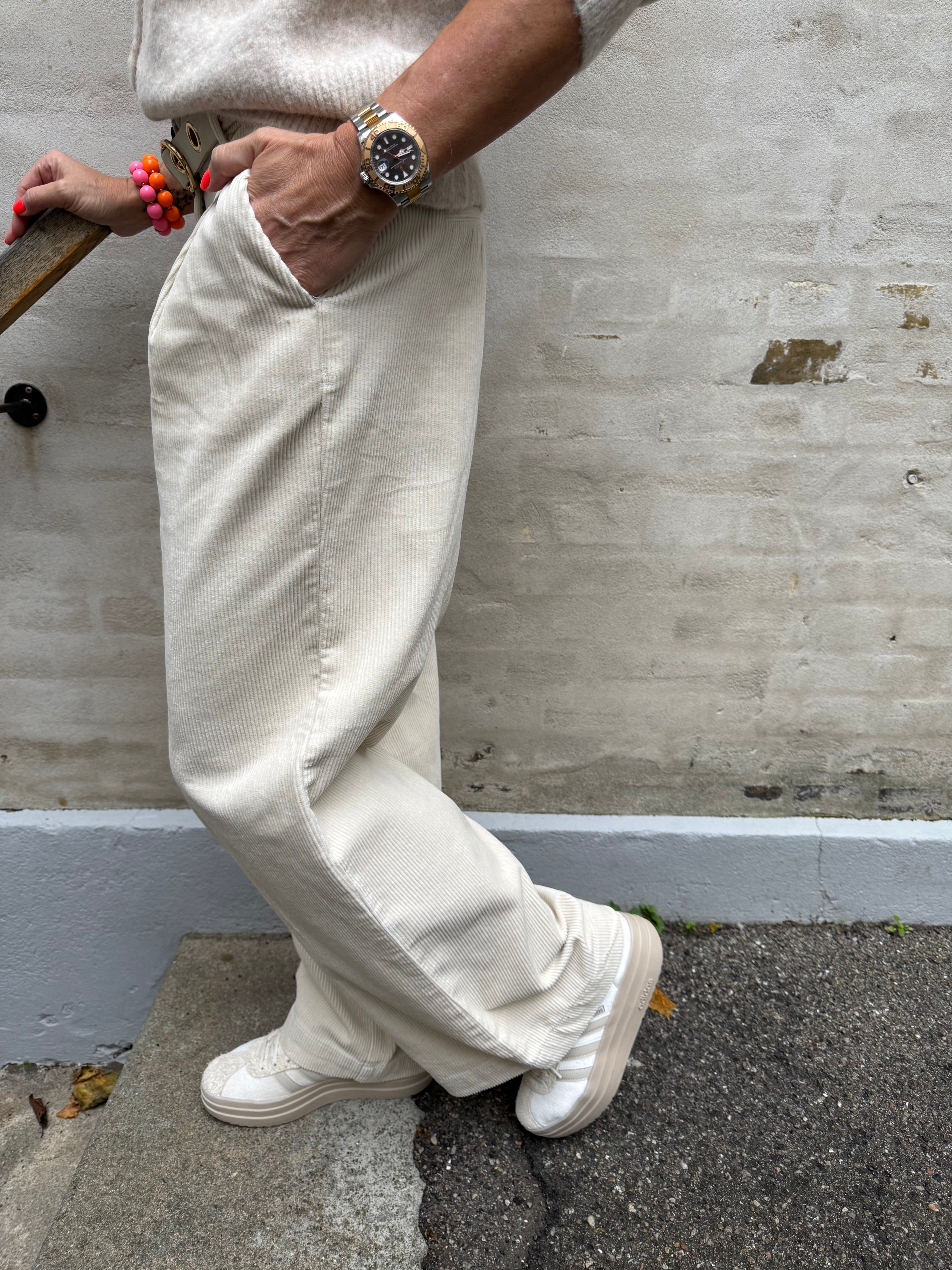 SHIRAZ ASHER HW WIDE PANT - Moonbeam