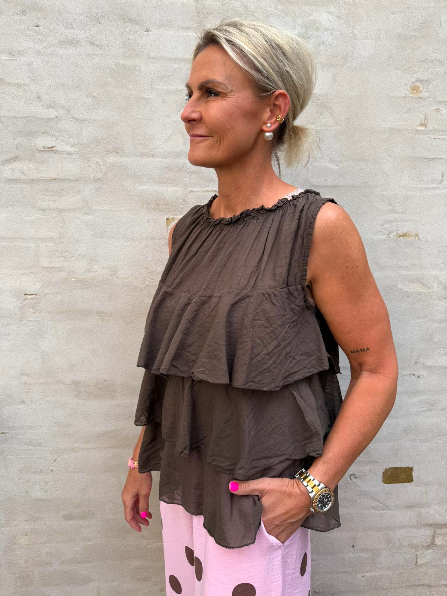 Ruffle Top - Dakr Brown