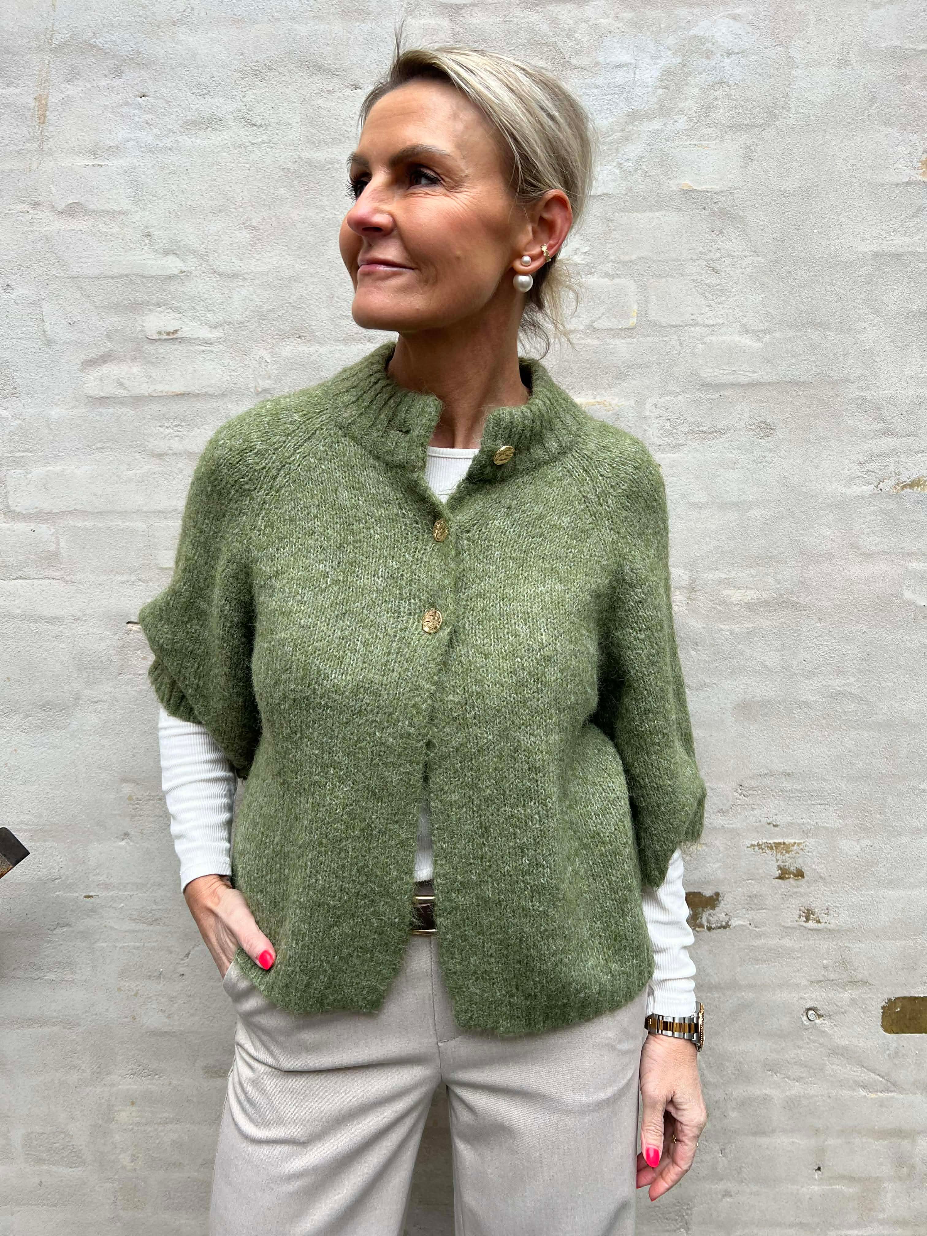 Benuta Fluffy Knit Cardigan - Dusty Green