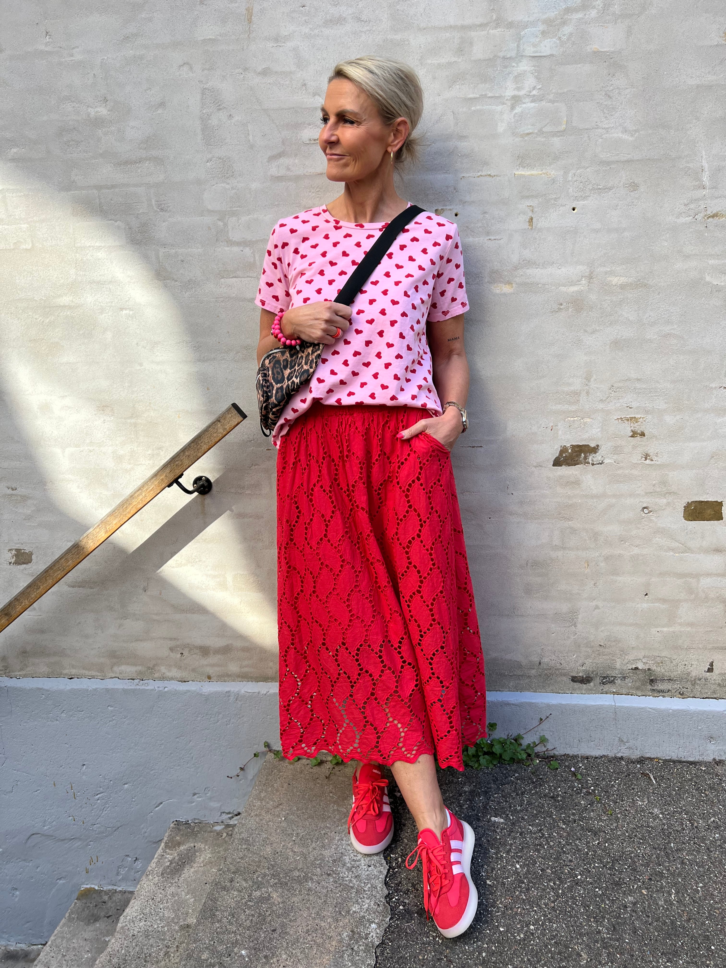 Freya cut out lace skirt red