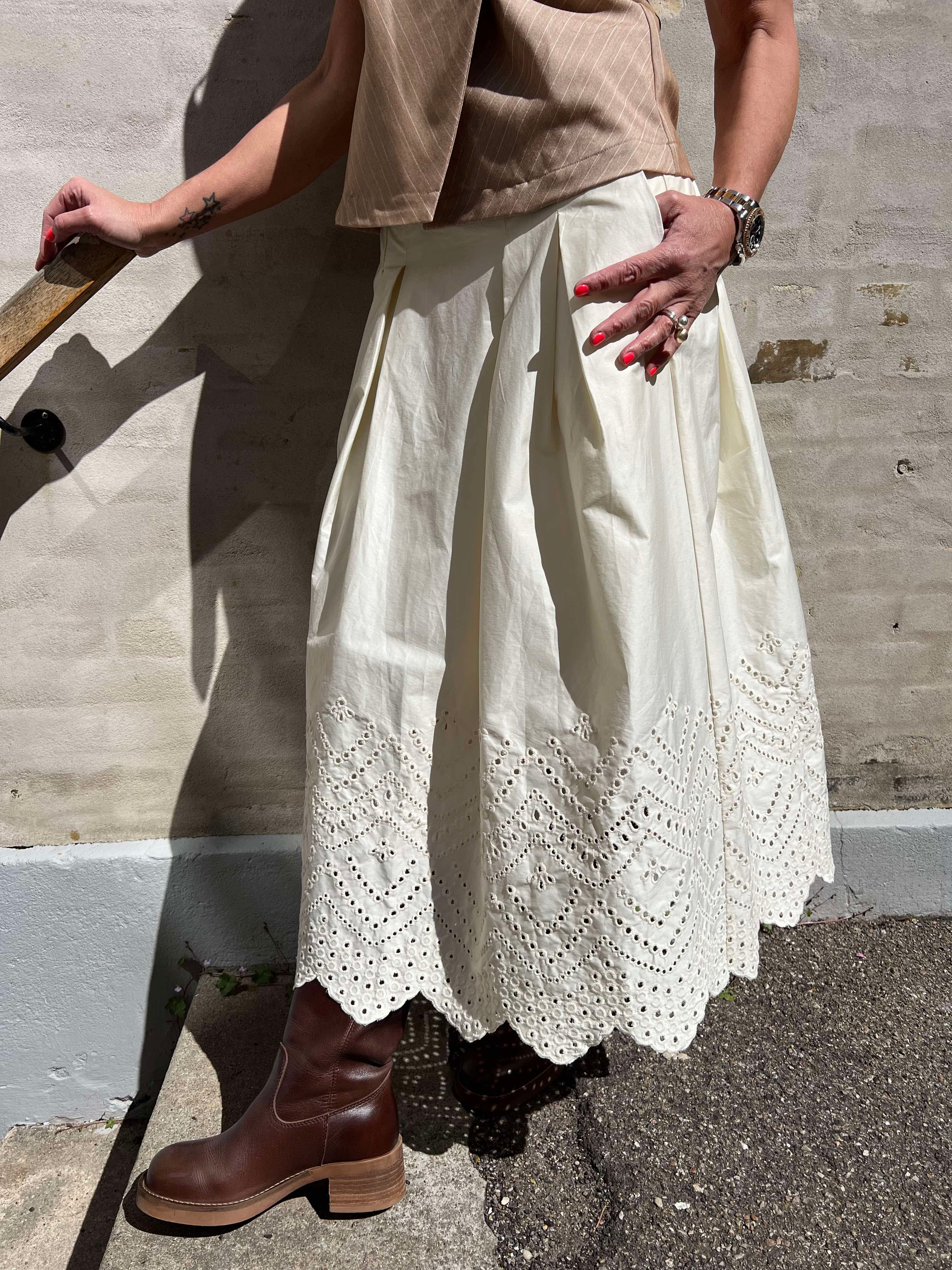 Poppy Anglaise Skirt Bone
