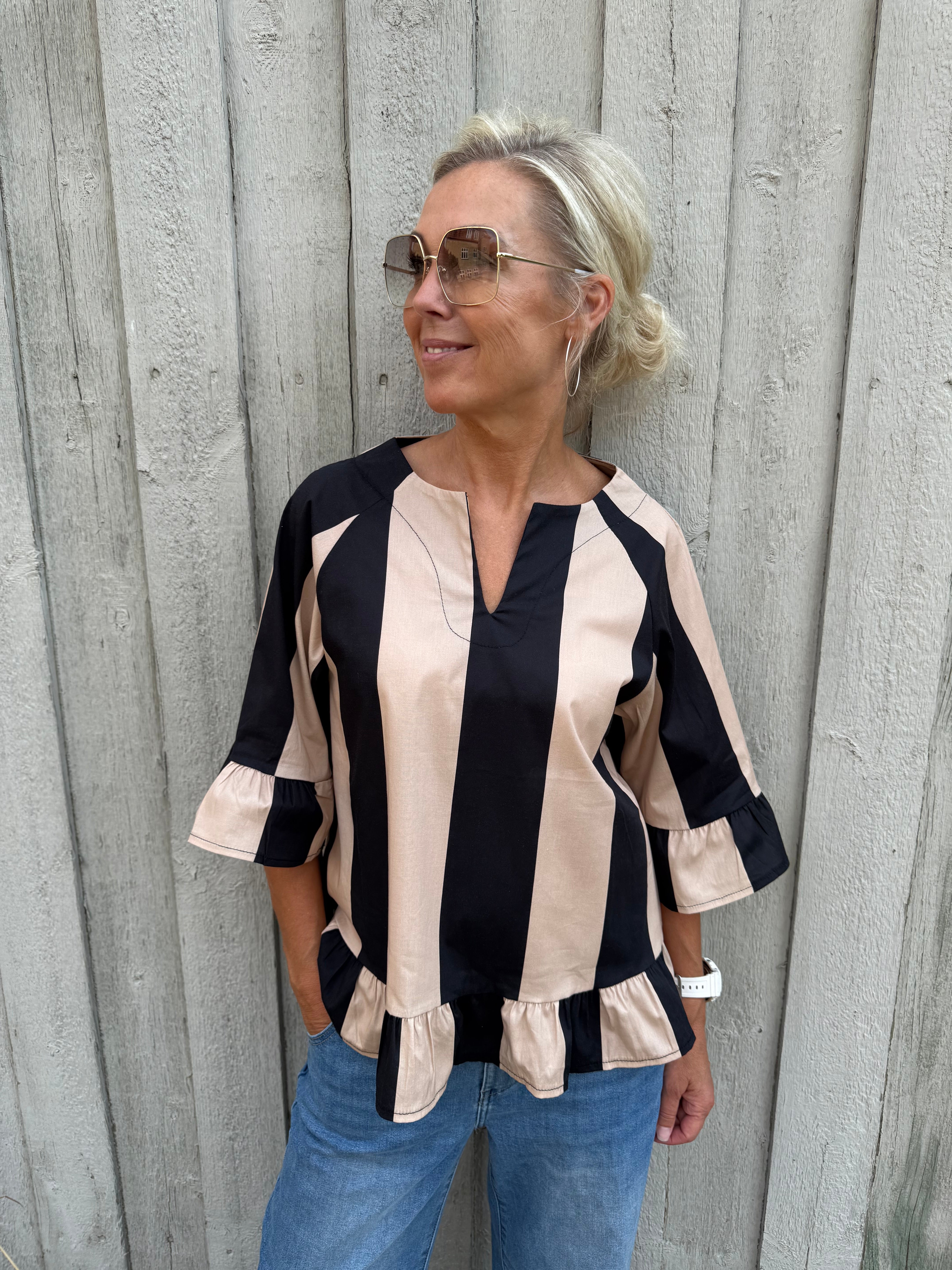 Striped Shirt - Beige/Black