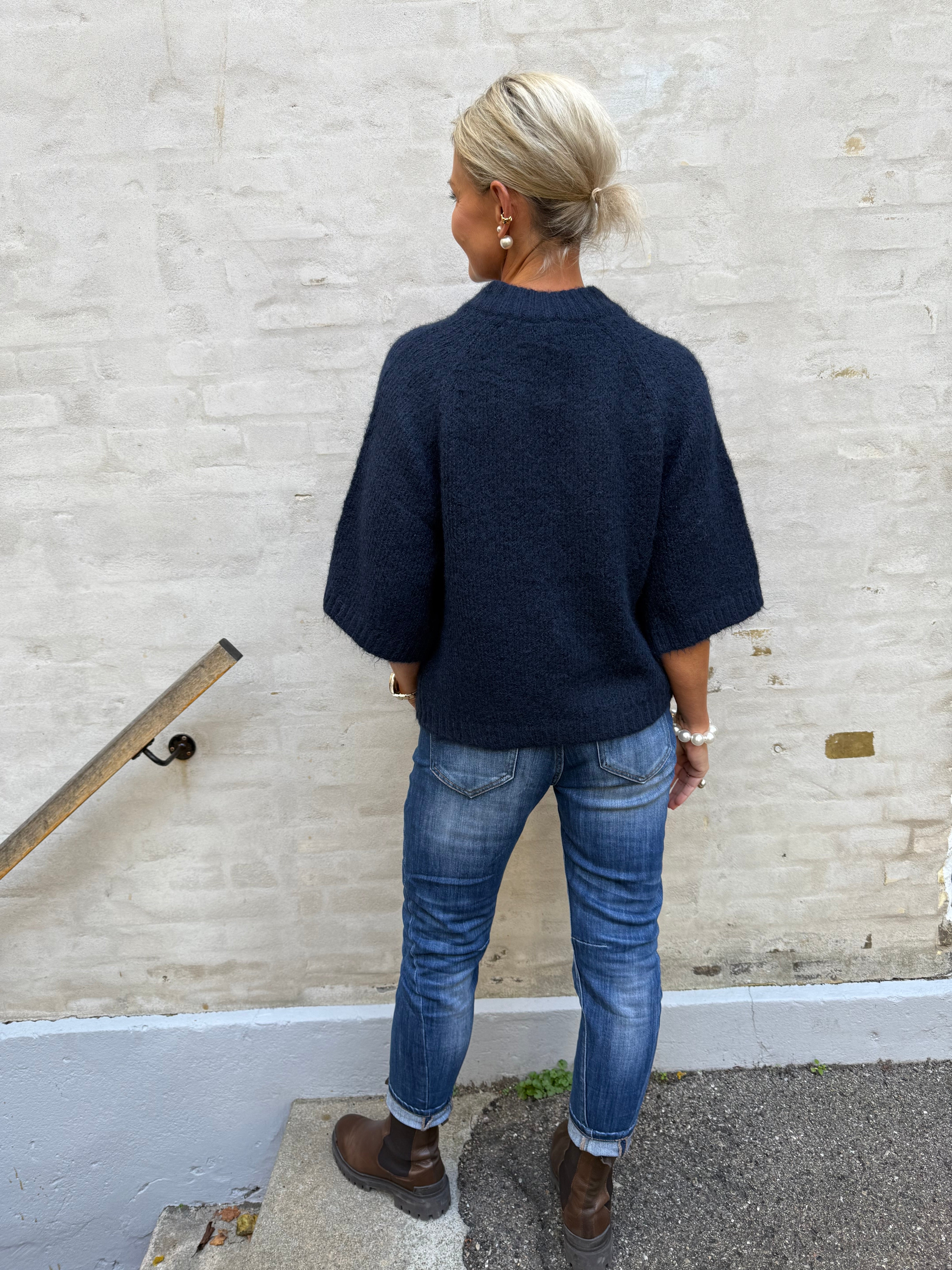 Benuta Fluffy Knit Cardigan - Navy