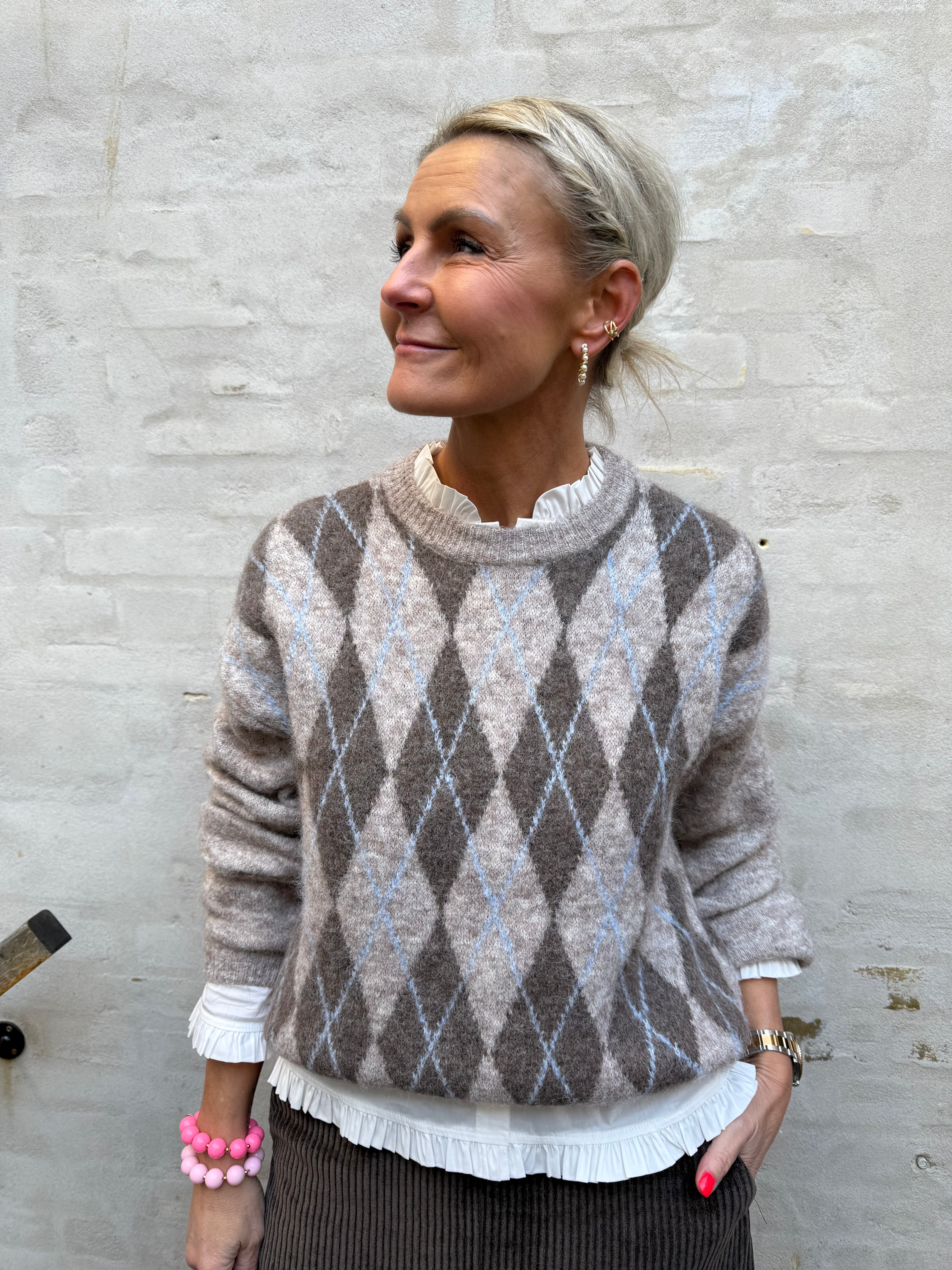 PREORDER-Cora Knit - Beige/blue